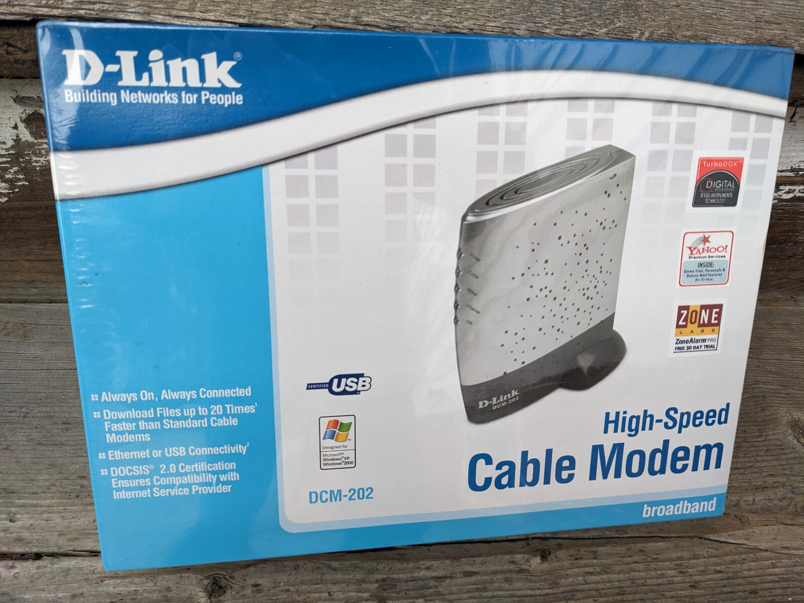 D-Link broadband Cable Modem DCM-202 / New Unopened