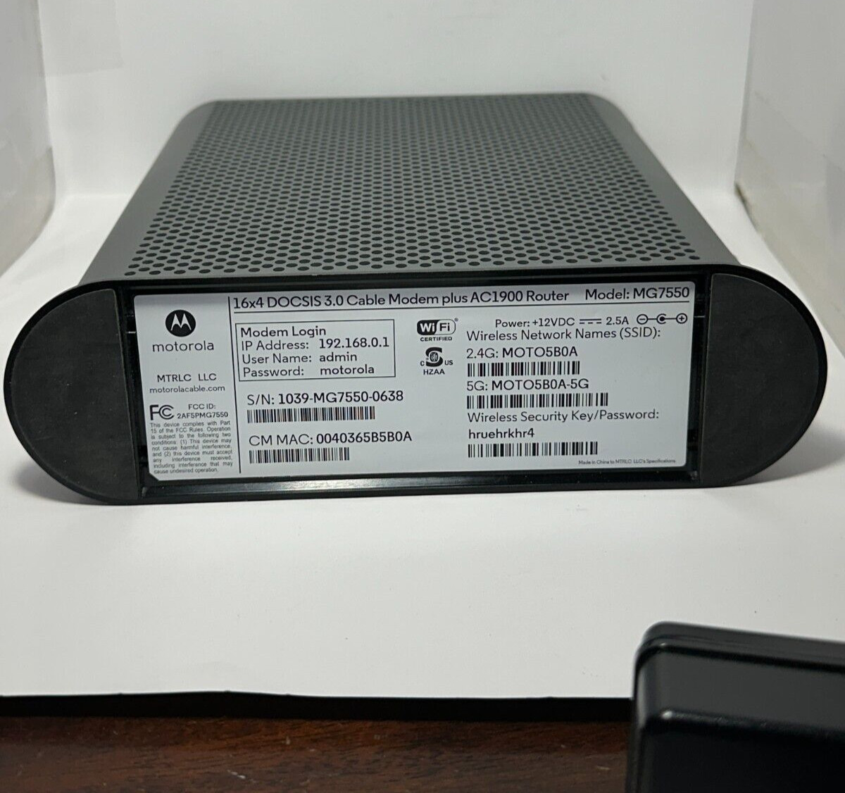 Motorola MG7550 Modem w/ Dual Band Wifi Comcast Xfinity, Cox, Spectrum