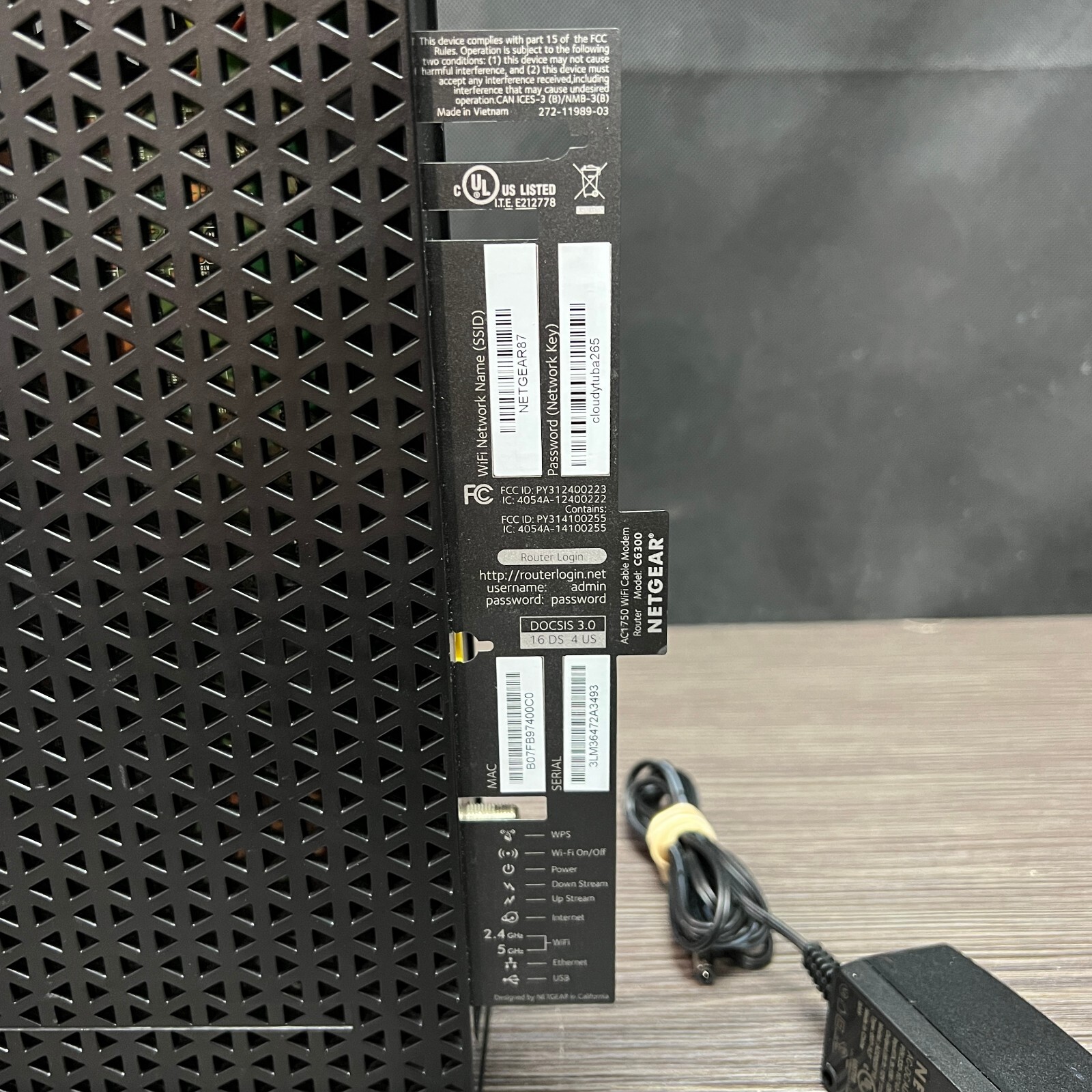 NETGEAR C6300 AC1750 DOCSIS 3.0 Cable Modem and WiFi Router Used Working