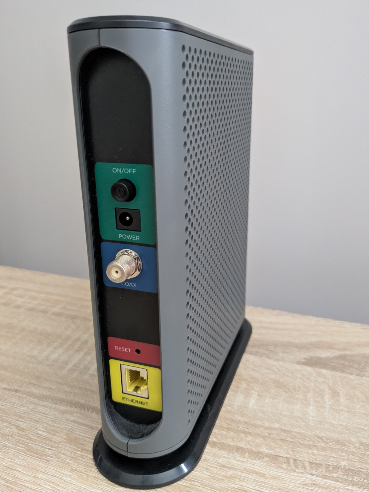 Motorola MB7621 DOCSIS 3.0 Cable Modem (1000 Mbps)