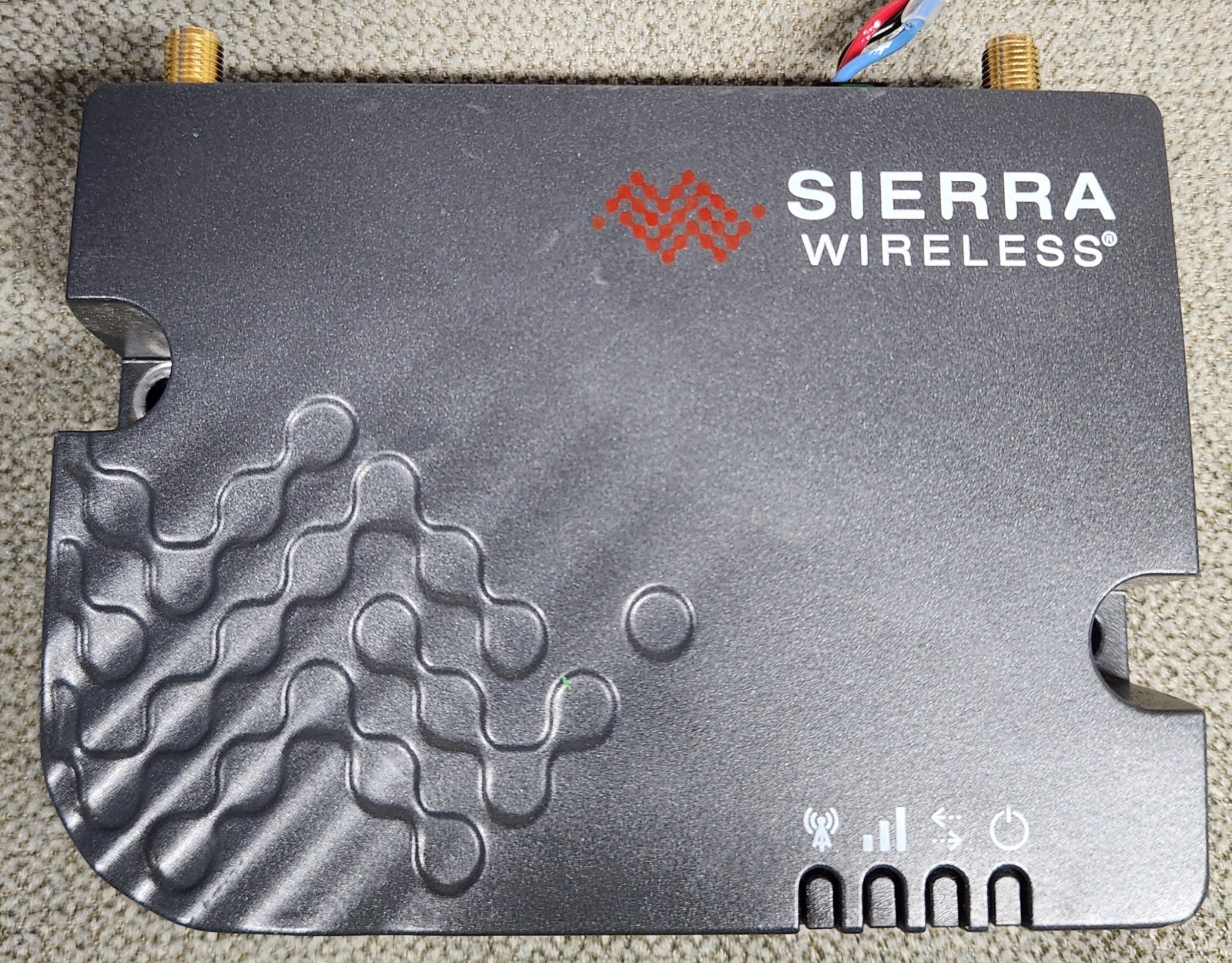 Sierra Wireless AirLink RV50X 1103052 Industrial LTE Router Modem Used