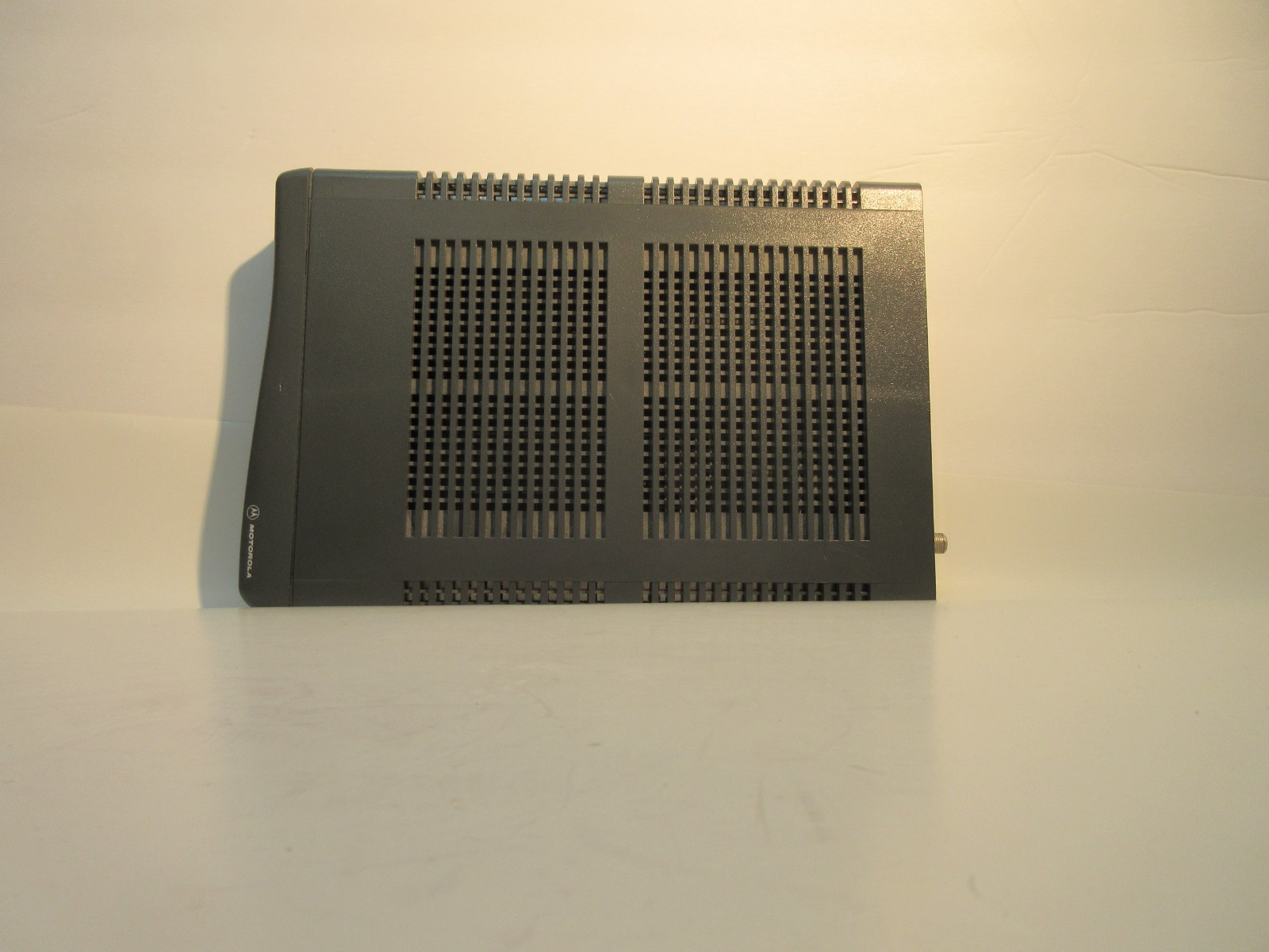 Motorola CyberSURFR Wave Modem Great Condition No Cord UNTESTED