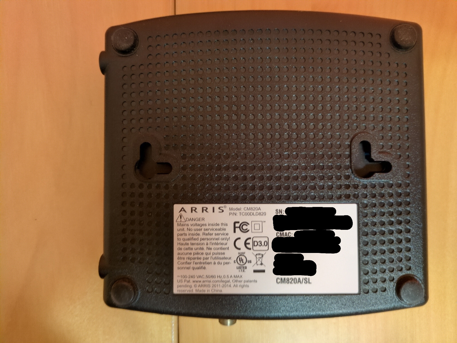 ARRIS CM820A/SL DOCSIS 3.0 Cable Modem w/power and data cable-Very Good Untested