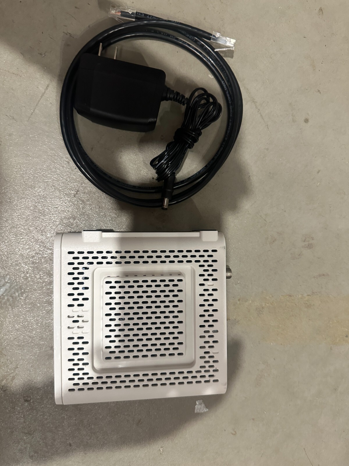 ARRIS SB8200 Cable Modem