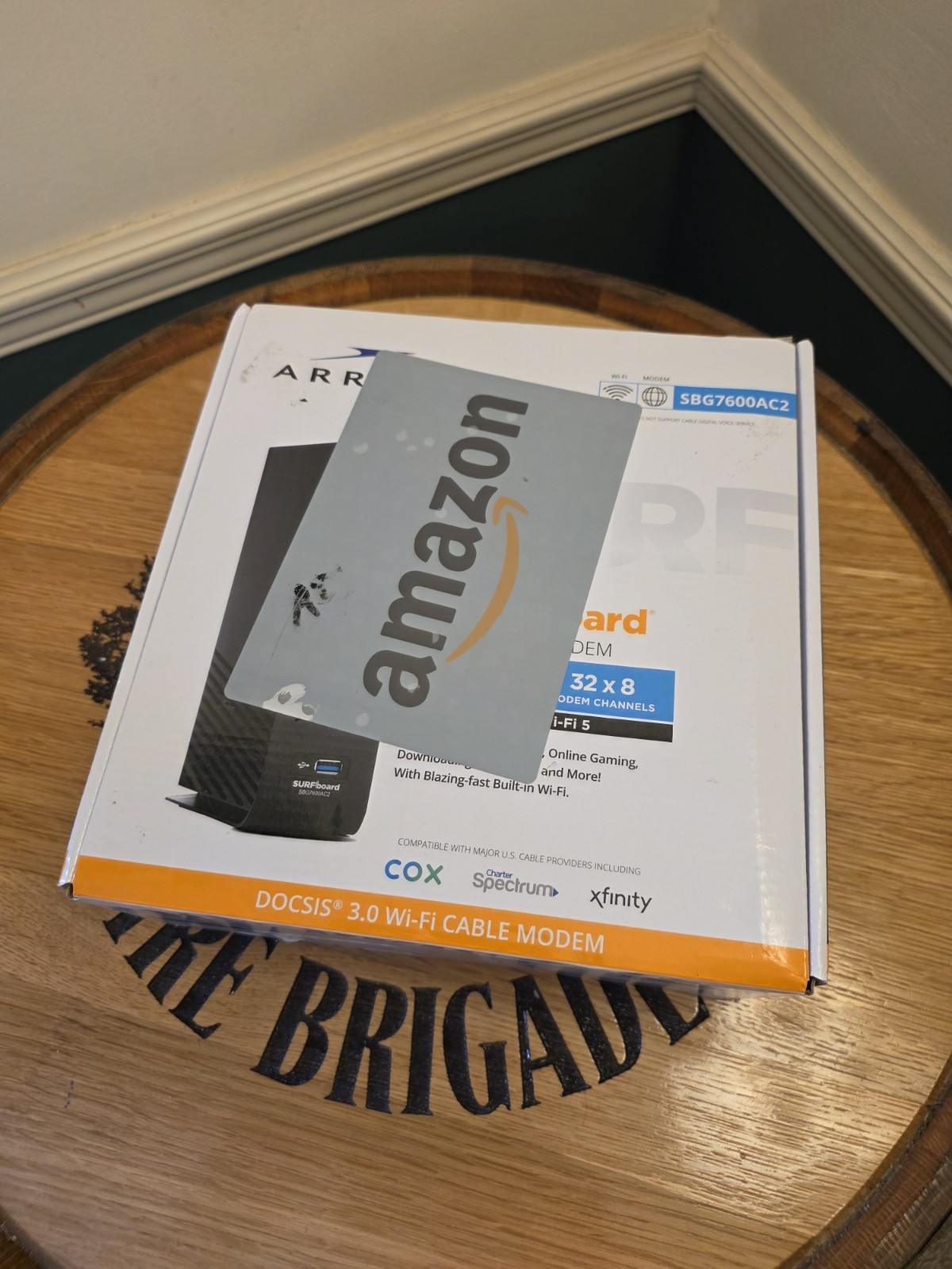ARRIS SURFboard SBG7600AC2 32×8 DOCSIS 3.0 AC2350 Modem Router