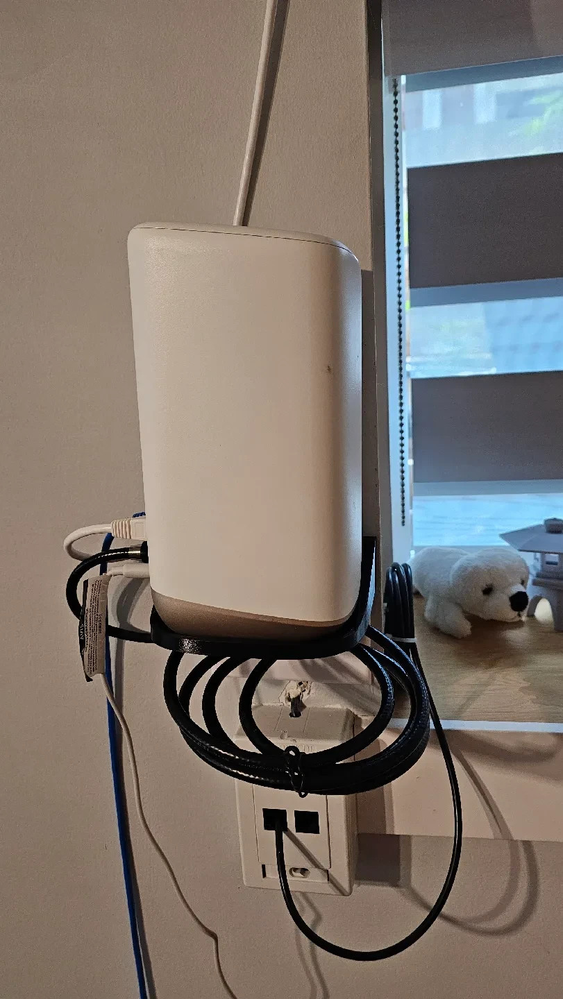 Secure Wall Mount Bracket Holder for Arris/Technicolor Comcast XB8 Xfinity Modem