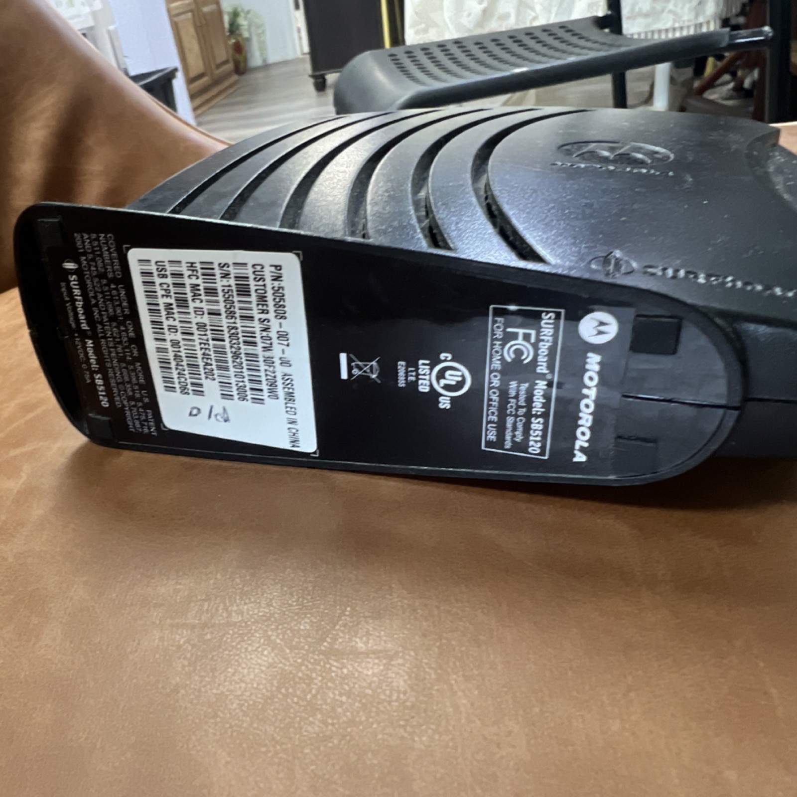 Motorola SURFboard SB5120 DOCSIS 2.0 Cable Modem Ethernet/Coax 100Mbps Black