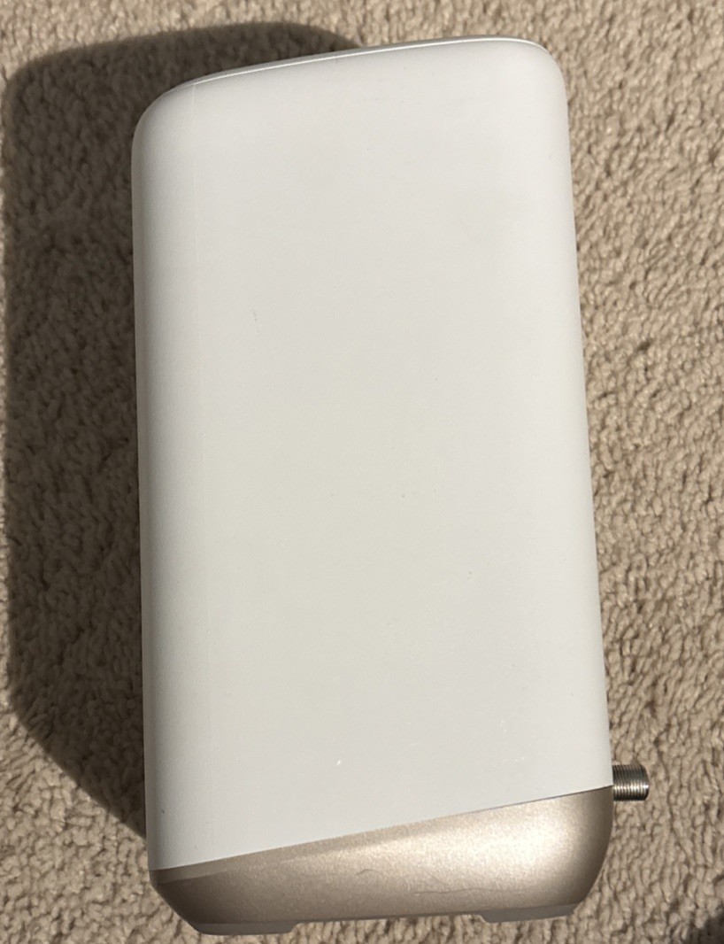 Xfinity xFi Gateway Router XB8-T Triband Wifi CGM4981COM Works No Cord