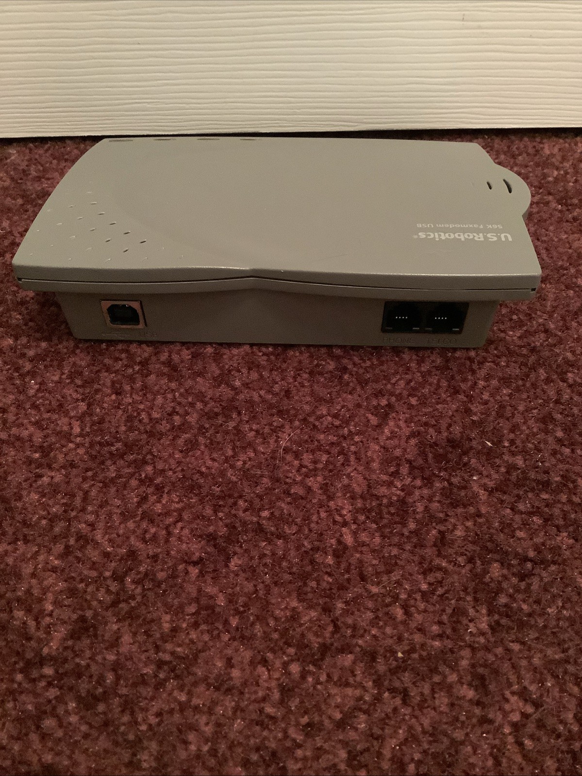 US ROBOTICS USR5633B 56K FAXMODEM USB MODEL 5633 For Home Or Office Use