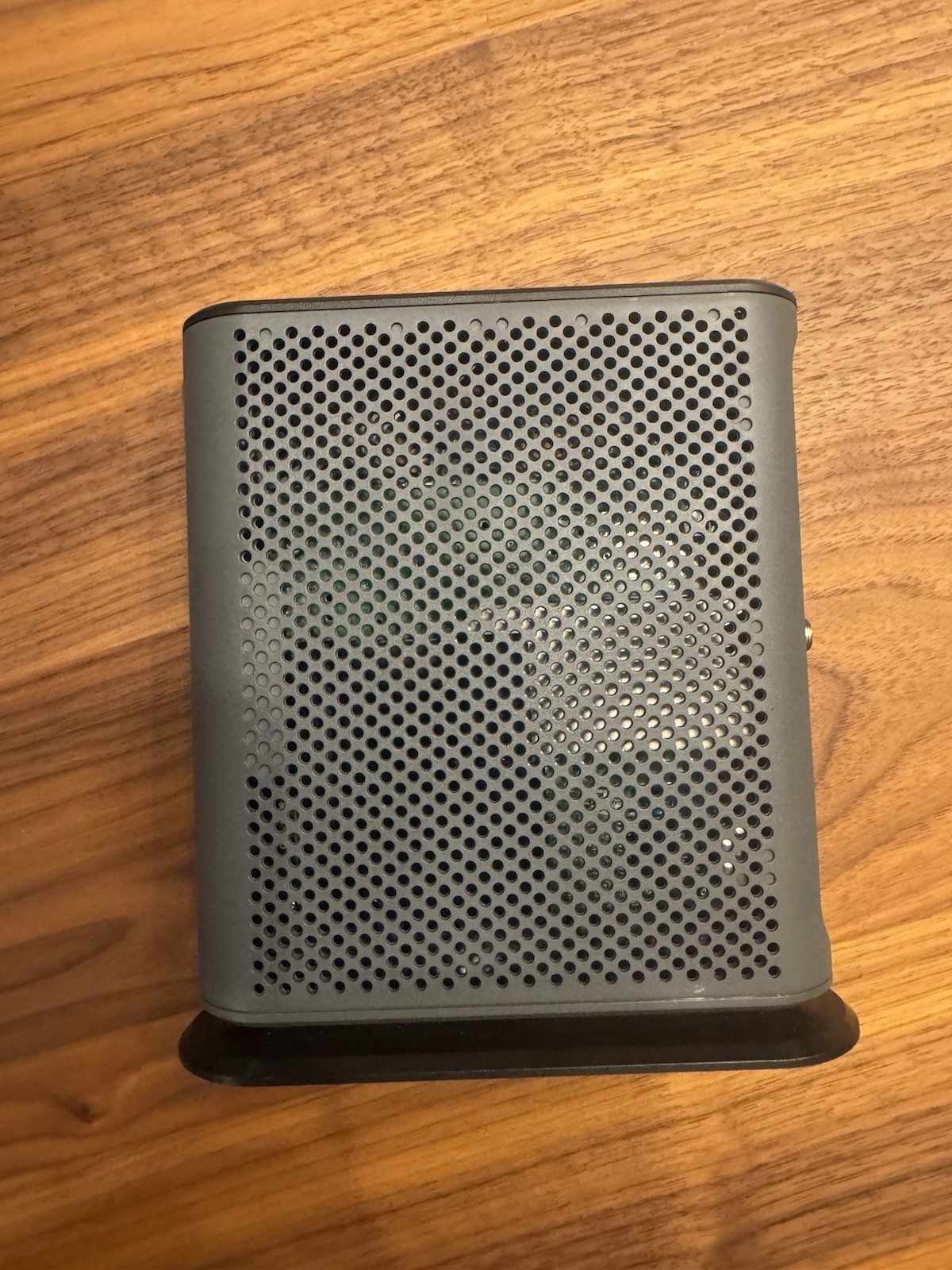 Motorola MB7621 24×8 DOCSIS 3.0 Cable Modem Router Black