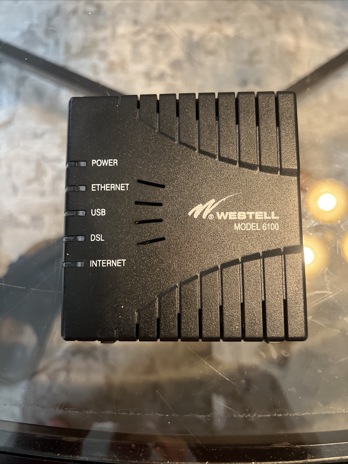 WESTELL DSL MODEM ADSL2 MODEL 6100G G90-610015-20 – NO POWER CORD INCLUDED