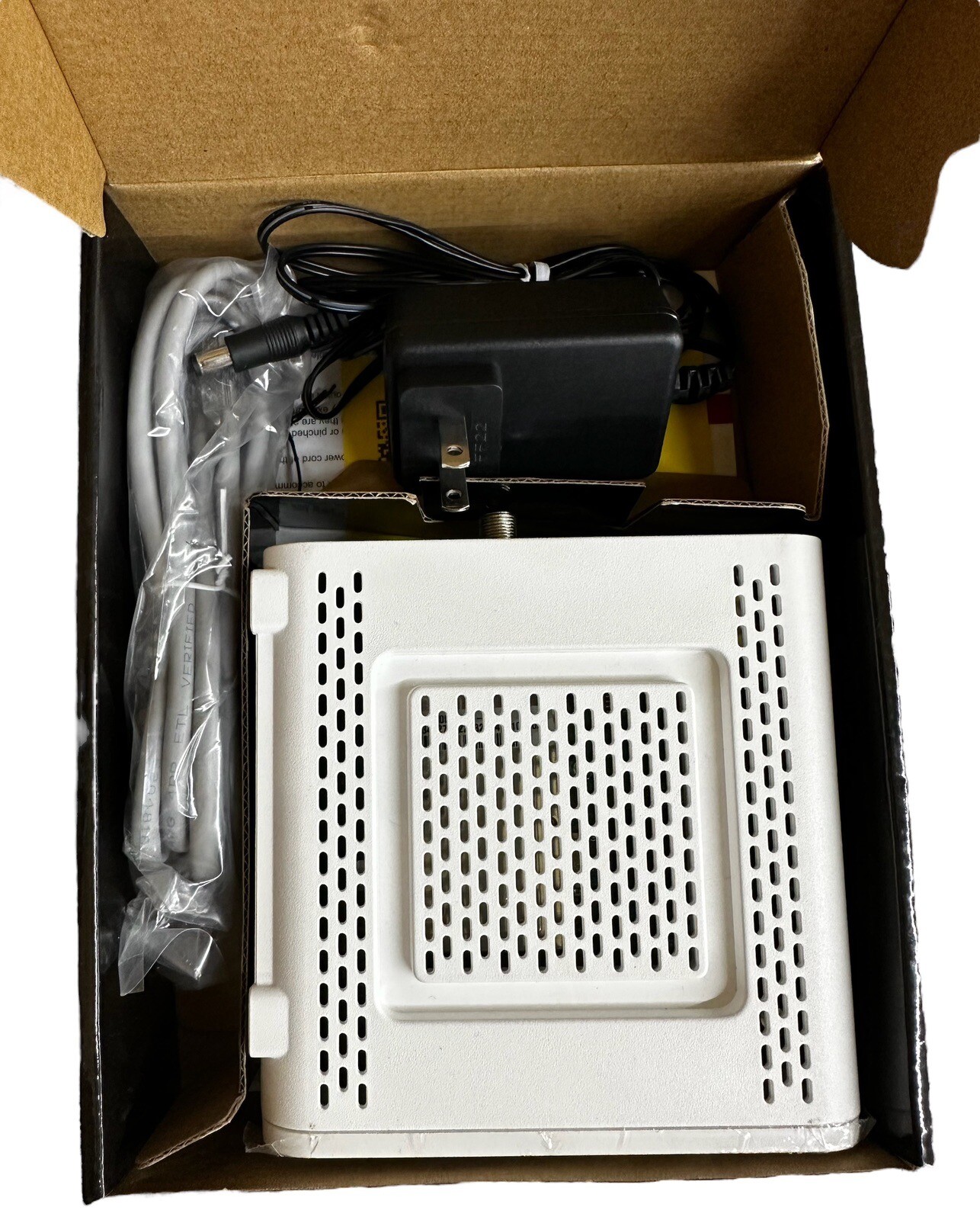 Motorola Arris SURFboard Modem 400 Series Model SB6141 343mbps DOCSIS 3.0