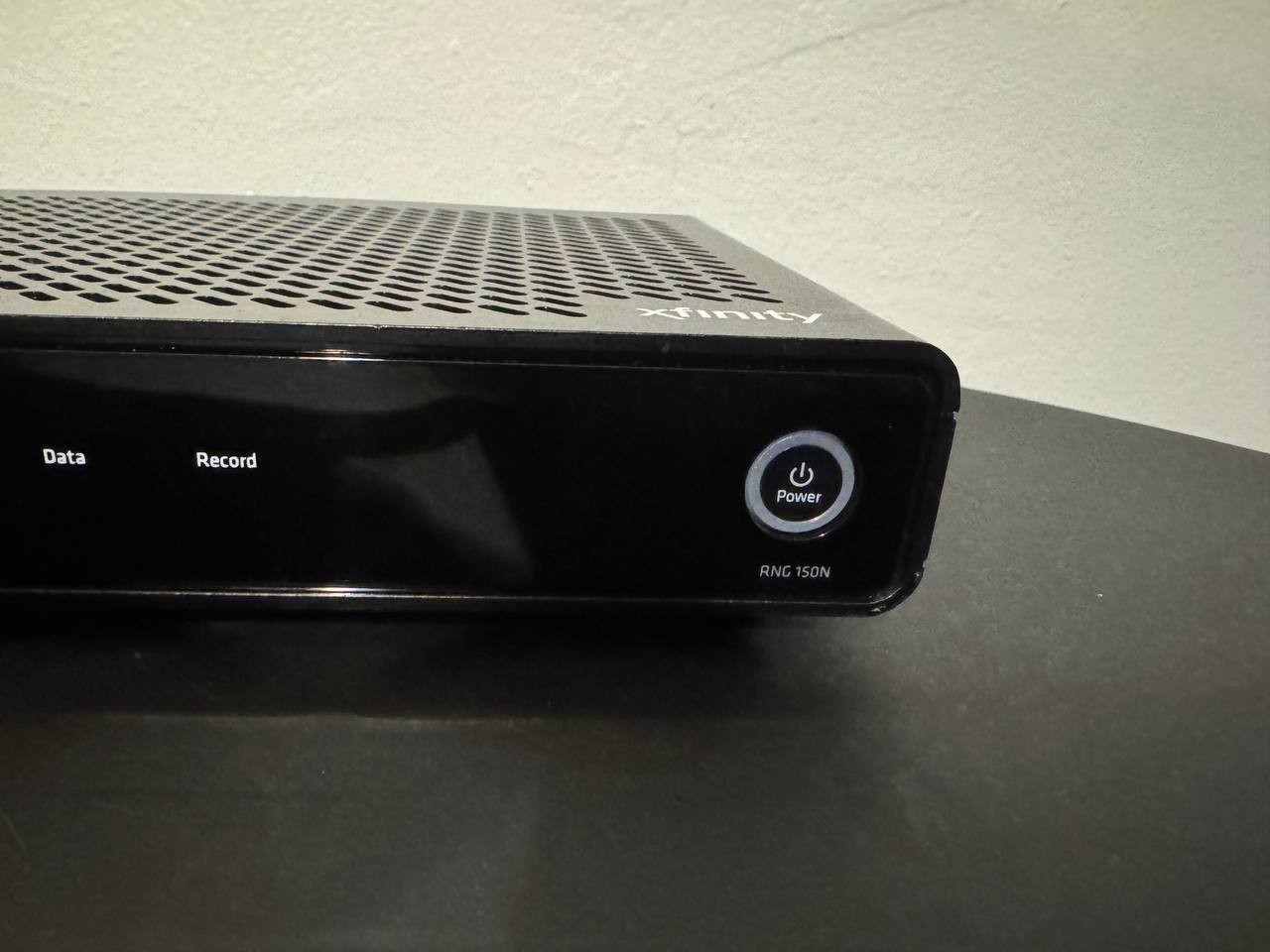 Comcast Xfinity modem model PR150BNM with power adapter