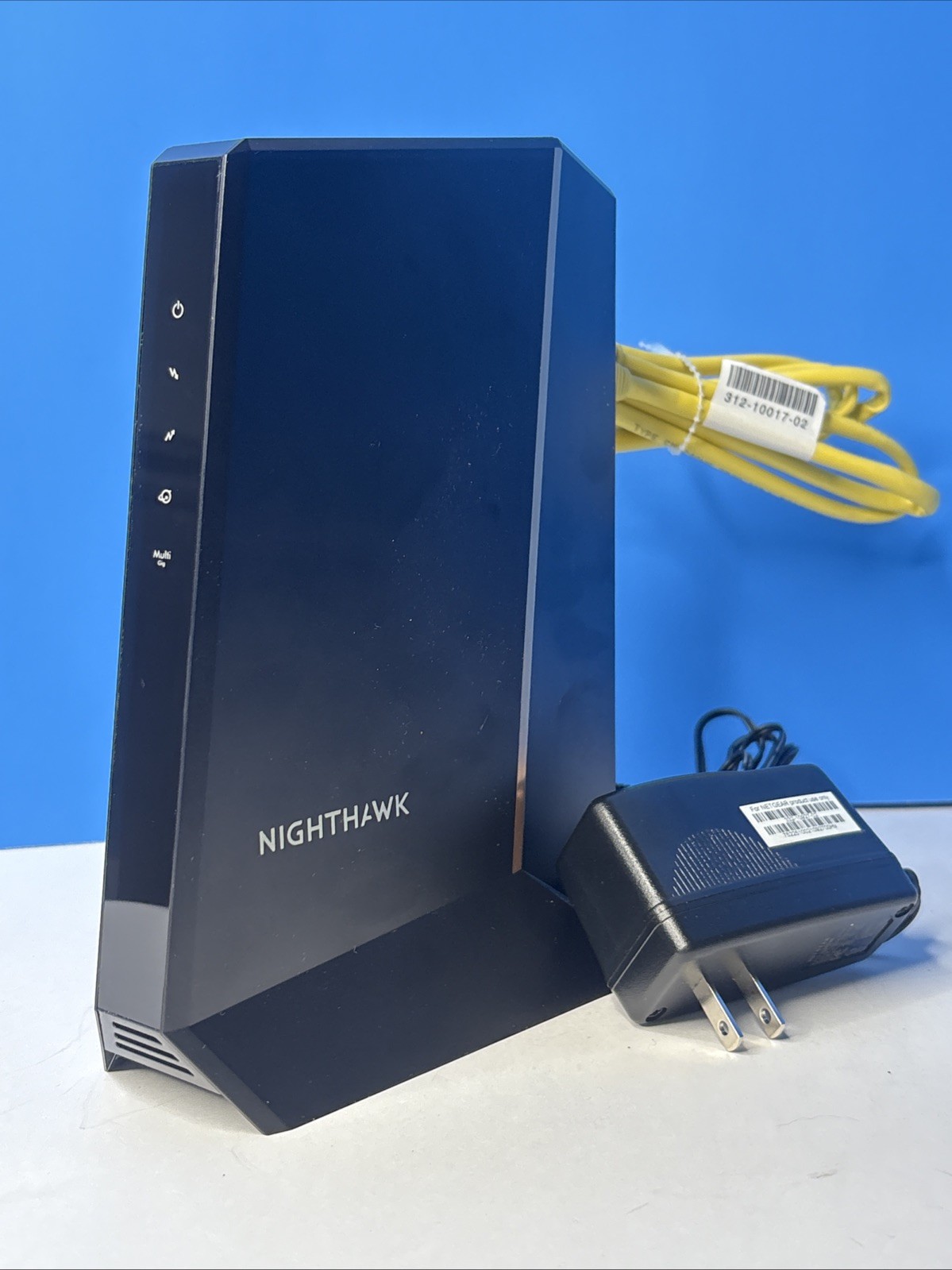 Netgear Nighthawk CM2000 2.5Gbps Cable Modem – DOCSIS 3.1