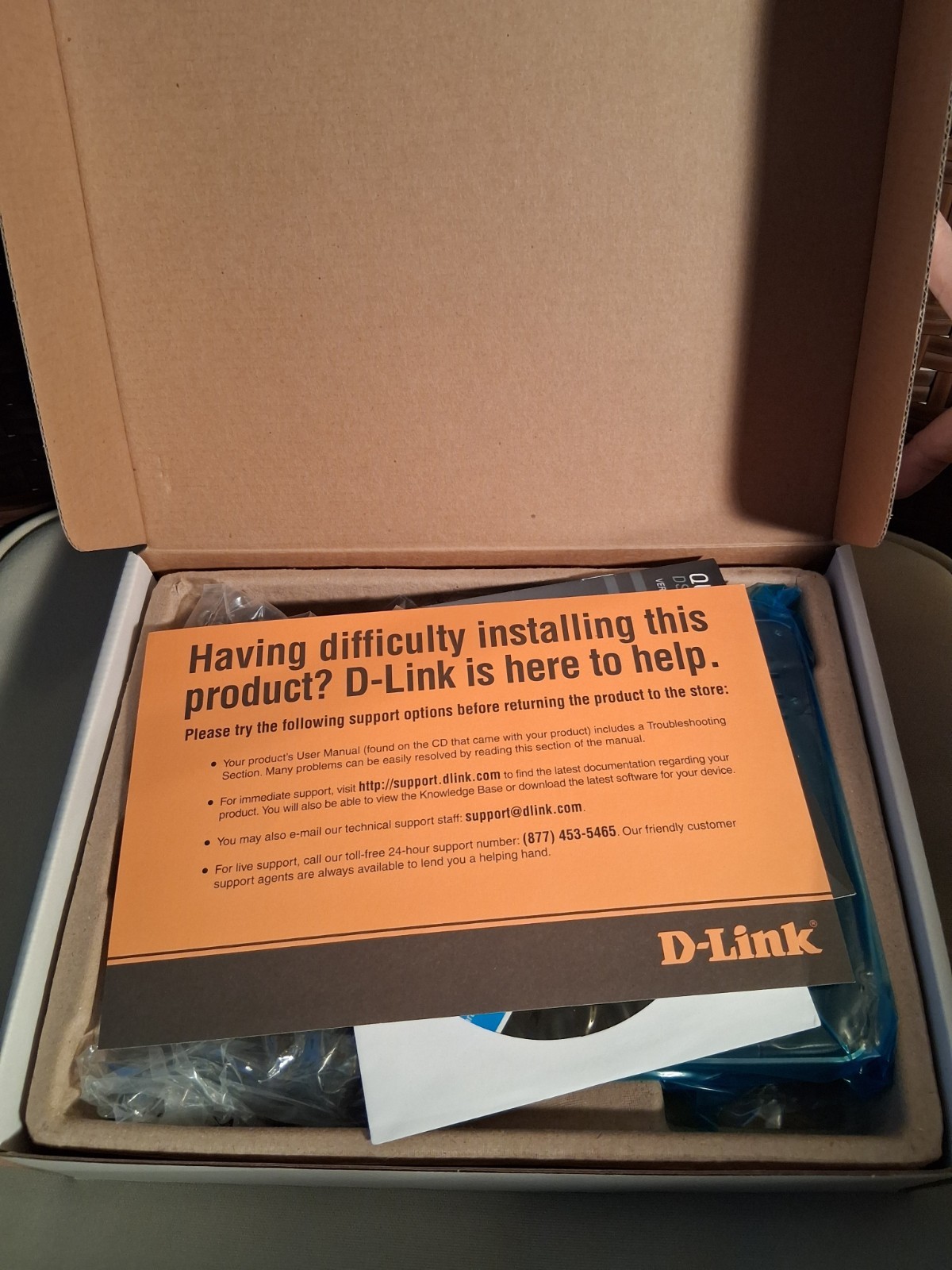 D-Link Modem ADSL2/2+ETHERNET/USB DSL-2320B With Cables USB/Lan/DSL Inputs