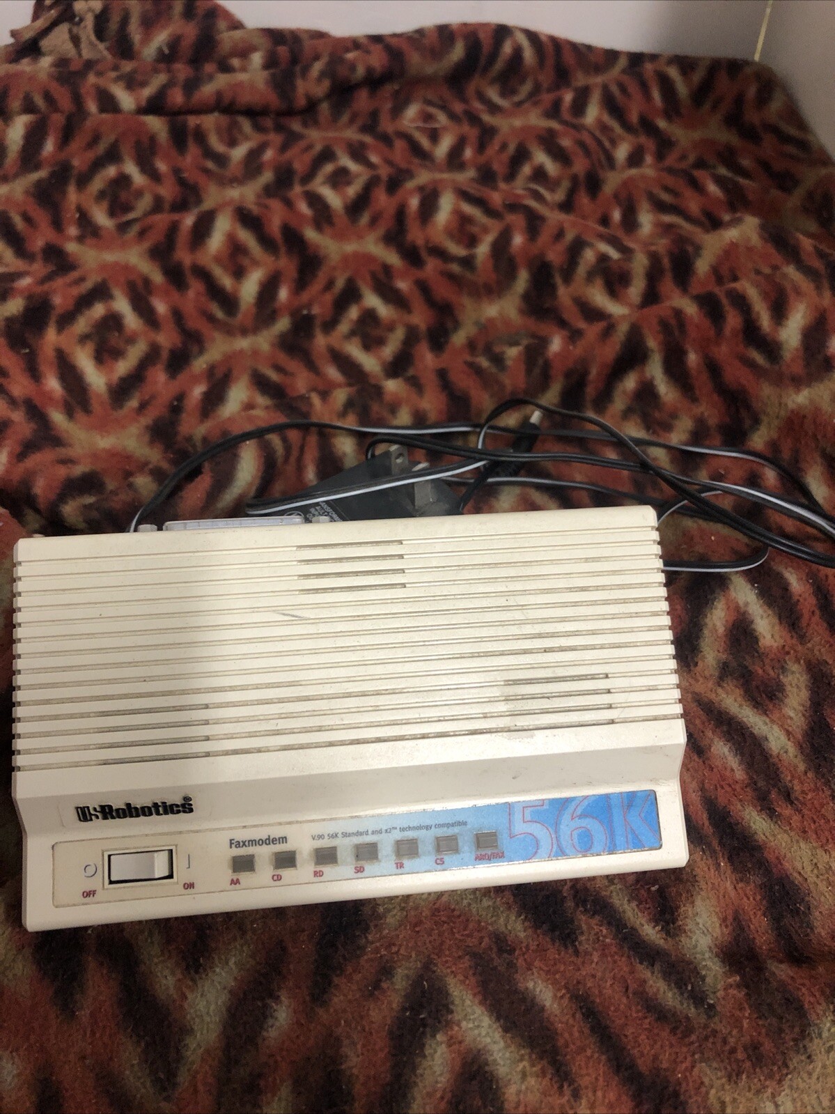 US Robotics Fax modem V.90 56k Standard & X2 Technology Compatible Vtg 1998 3com