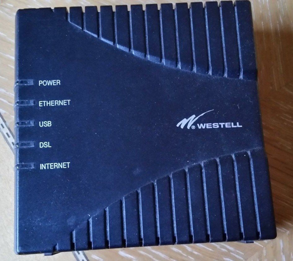 Westell DSL Router Model B90-610030-06 Rev. C (Pre-Owned)