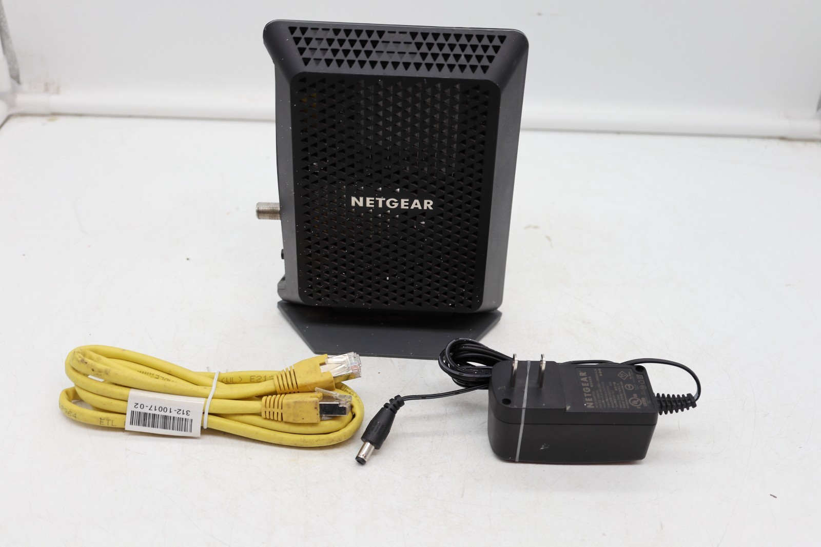 Netgear CM700 | DOCSIS 3.0 High Speed Cable Modem | 32×8 1.4Gbps Max