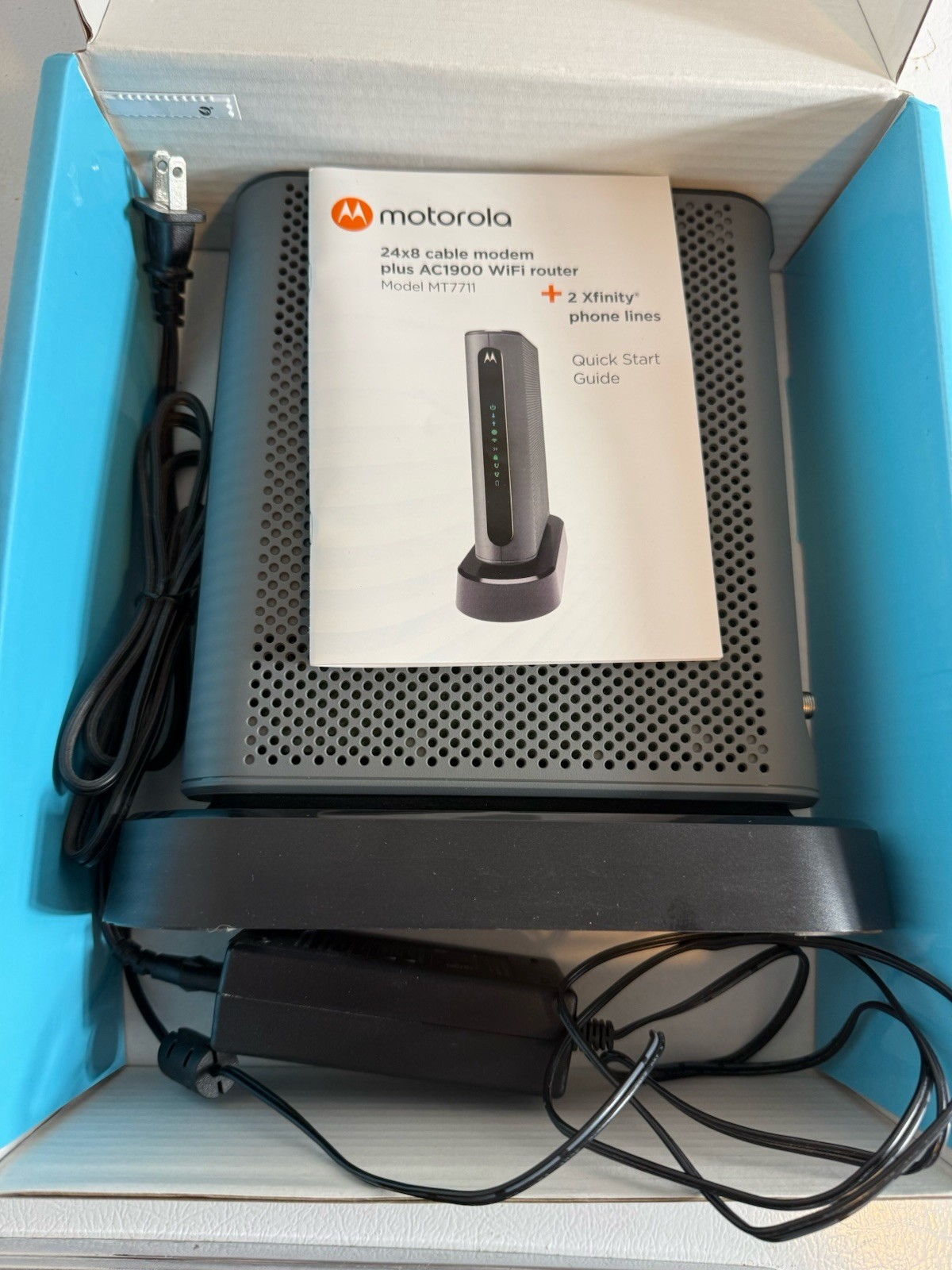 Motorola 24×8 Cable Modem + AC1900 WiFi Router + 2 Phone Line for Xfinity MT7711