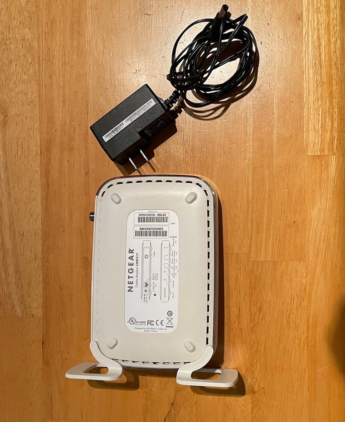 NETGEAR DOCSIS 3.0 HIGH SPEED CABLE MODEM MODEL # CMD 31 T