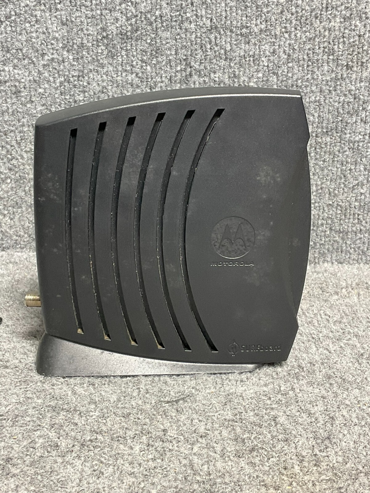 Motorola SB5101U Surfboard DOCSIS 2.0 Cable Modem 10/100 Ethernet Used