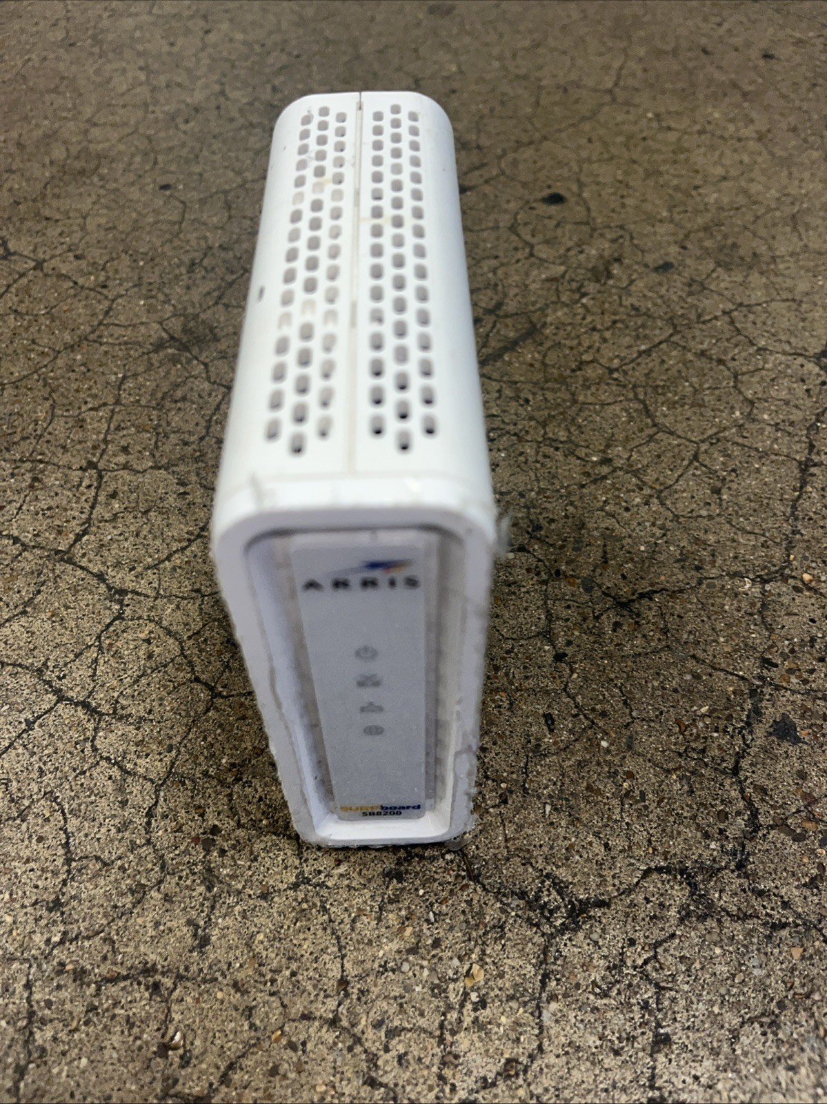 Arris Surfboard SB8200 Cable Modem DOCSIS 3.1 No Power AC Adapter