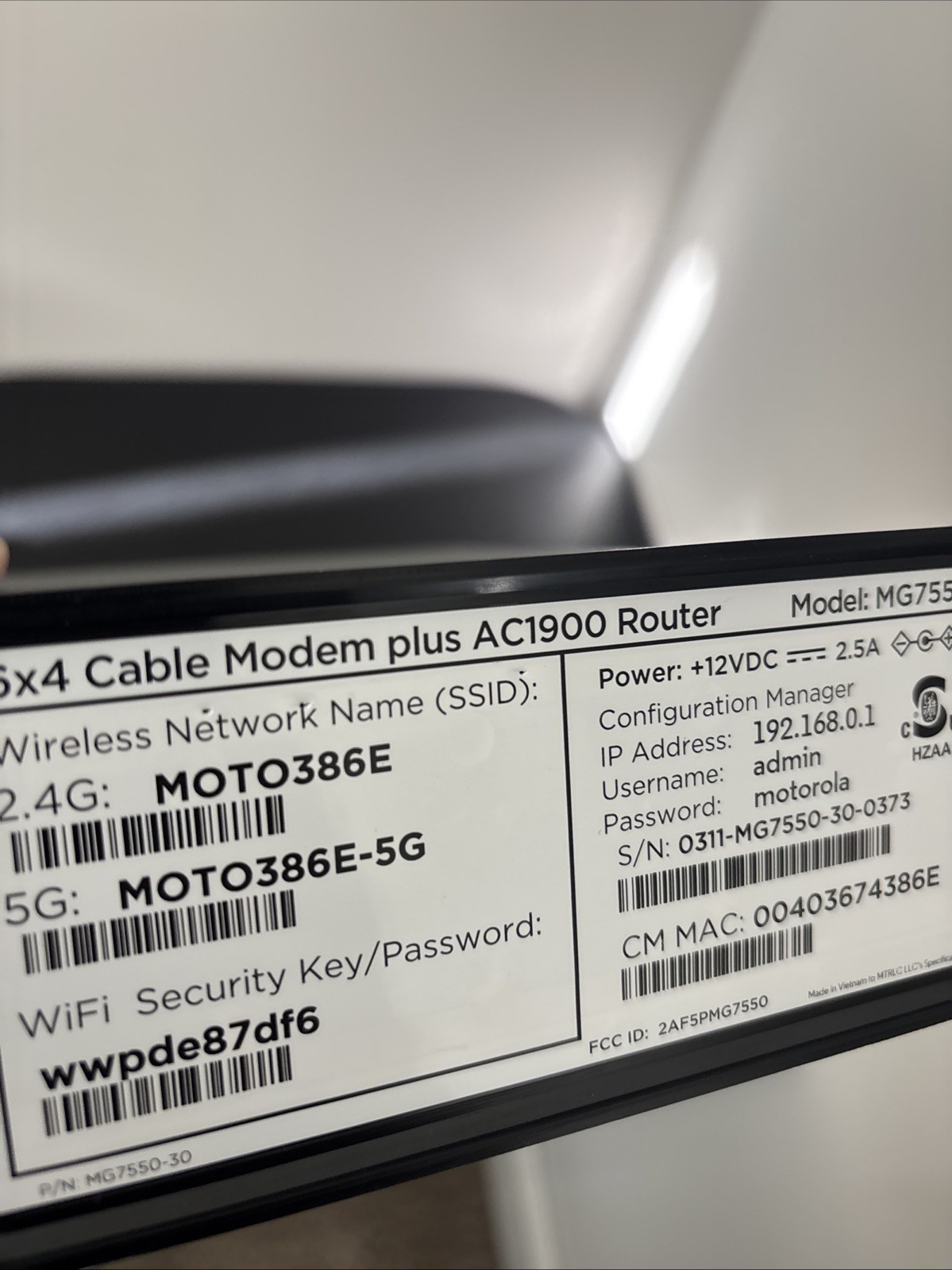 Motorola MG7550 Cable Modem Router, 16×4, 686Mbps, AC1900 PowerBoost No Pwr Cord