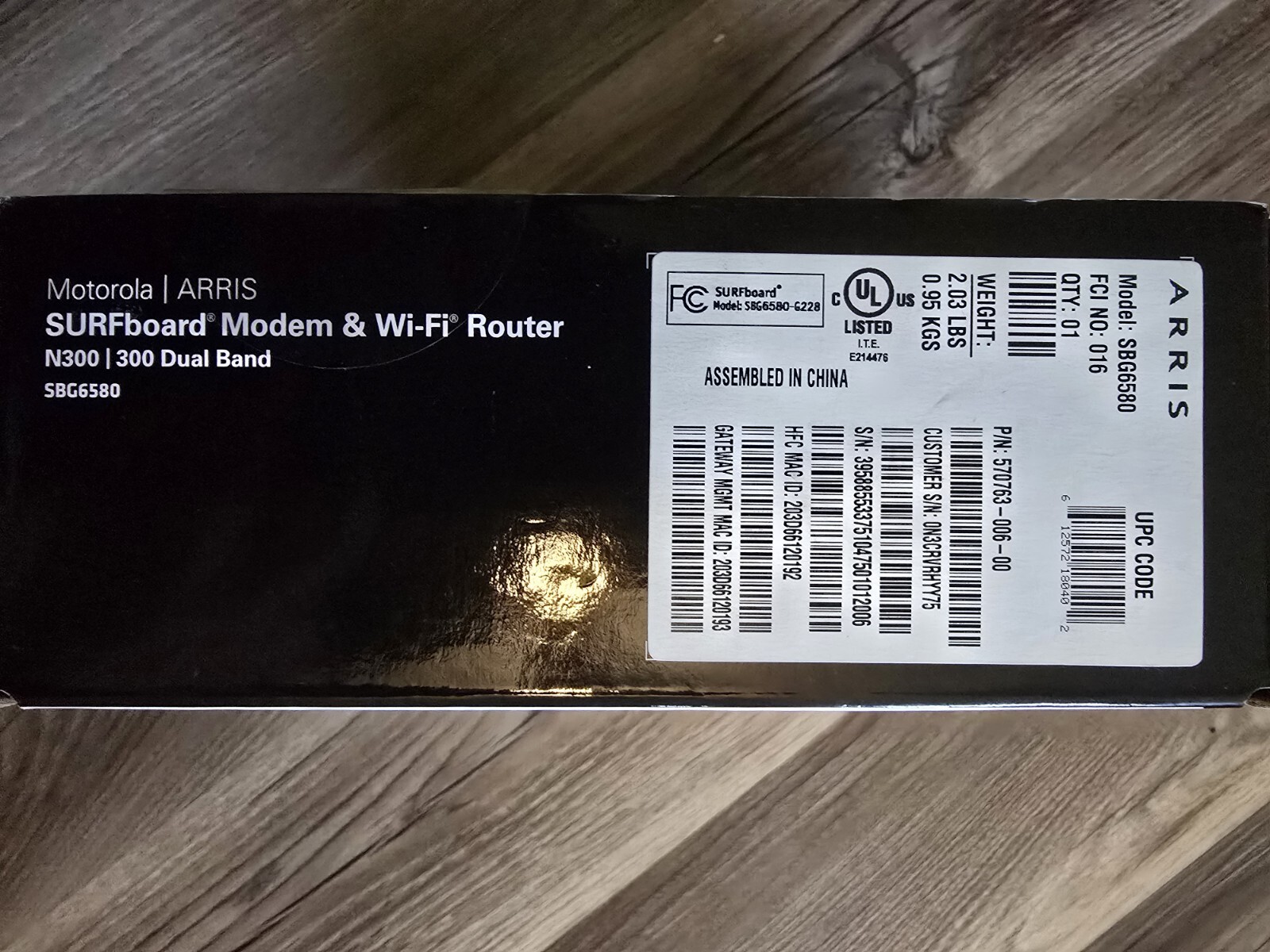 Motorola Arris SURFboard Modem & WiFi Router SBG6580 N300 Dual Band New Open Box