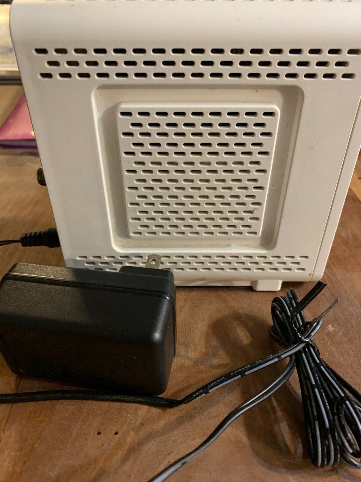 Motorola SURFboard (SB6141) 300 Mbps Modem