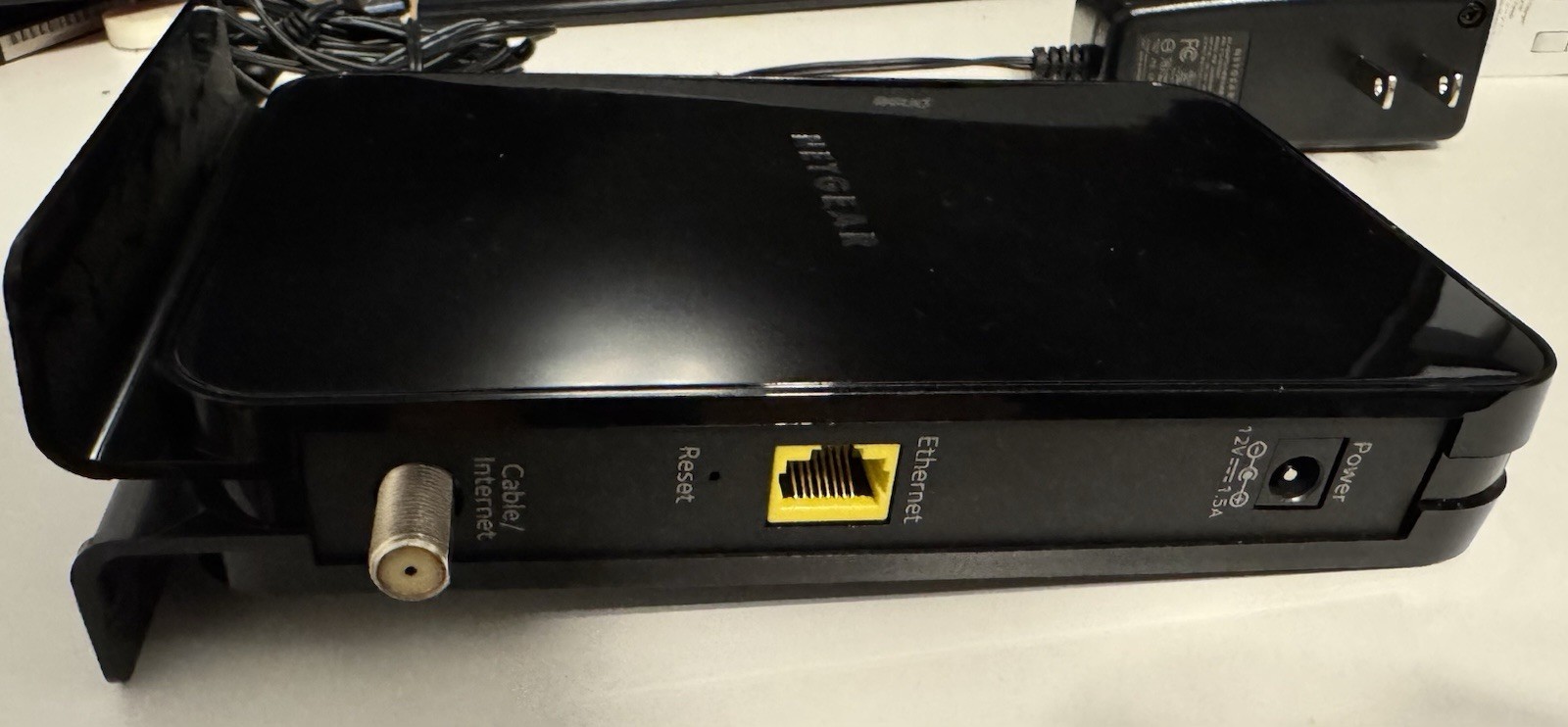 NETGEAR CM500 High Speed Cable Modem DOCSIS 3.0 Up To 680Mbps 16×4 Channel