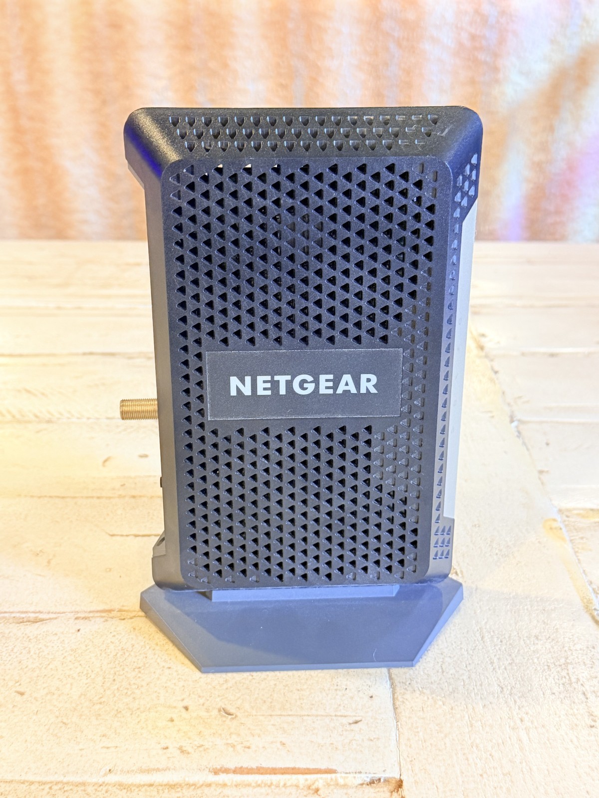 NETGEAR CM1000 DOCSIS 3.1 Cable Modem Gigabit Xfinity Spectrum Cox w/ OEM Power