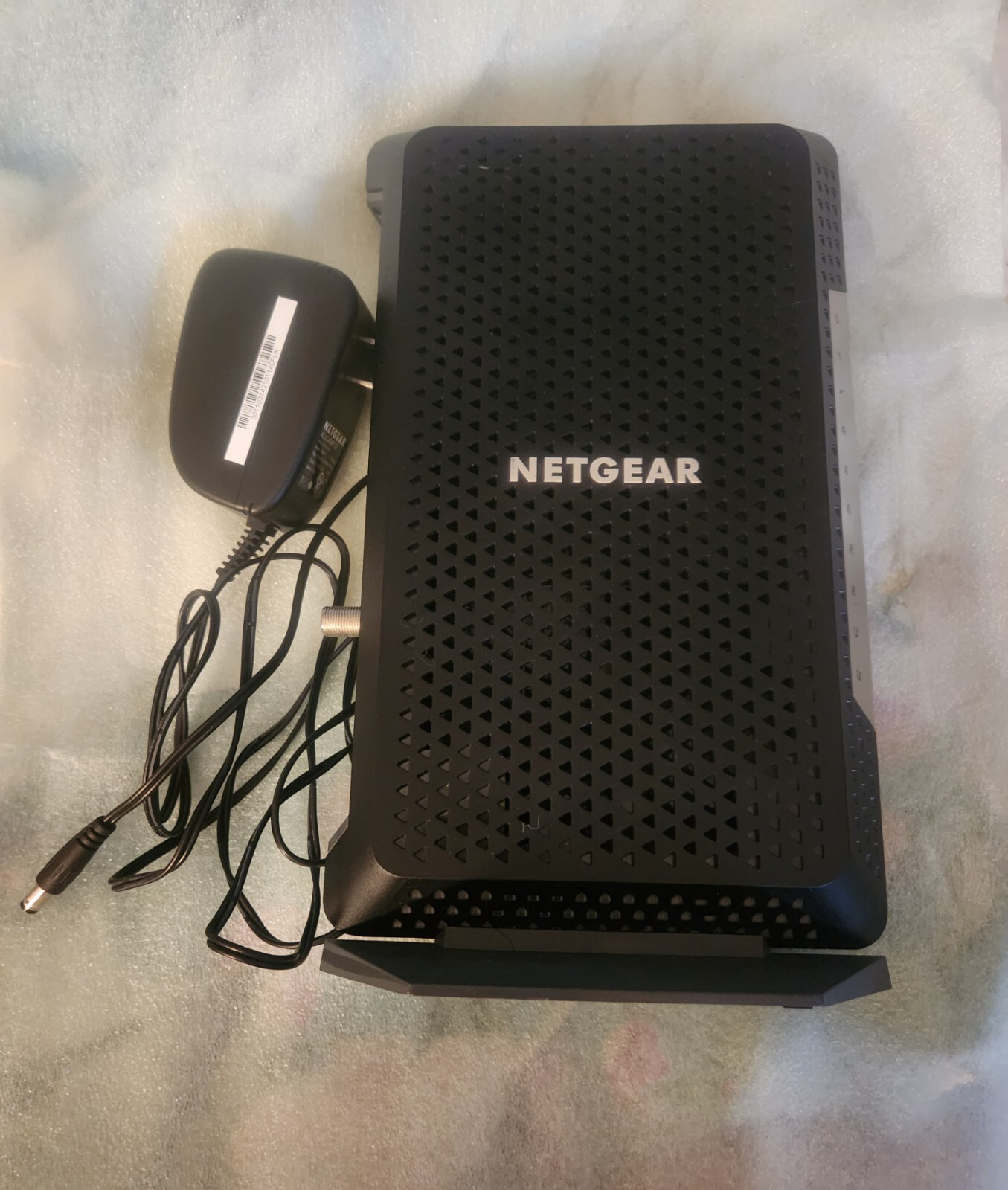 NETGEAR CM1150V Nighthawk Multi-Gig Speed Cable Modem for XFINITY Voice