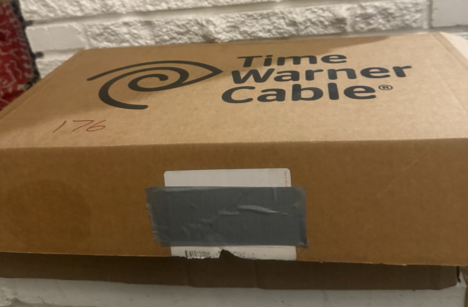Motorola SURFboard Black Cable Modem with Time Warner Kit & Cables