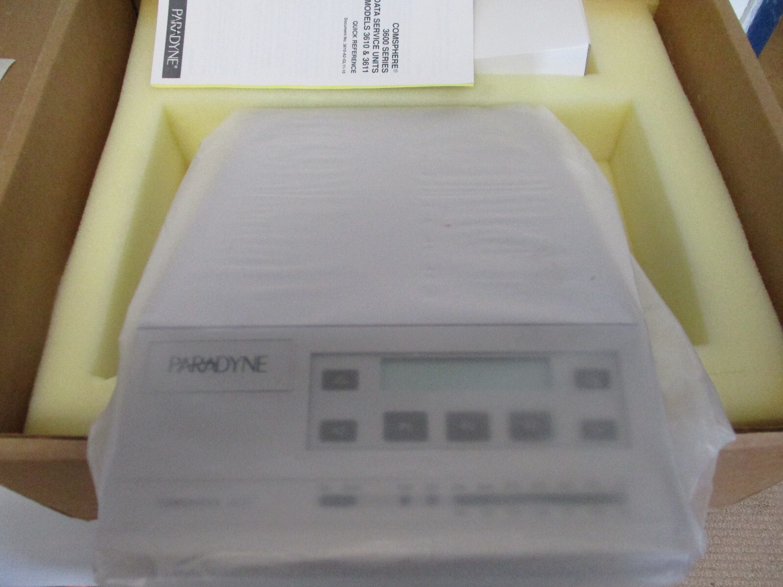 AT&T PARADYNE COMSPHERE 3610-A4-001 EXTERNAL MODEM With AC Adapter New