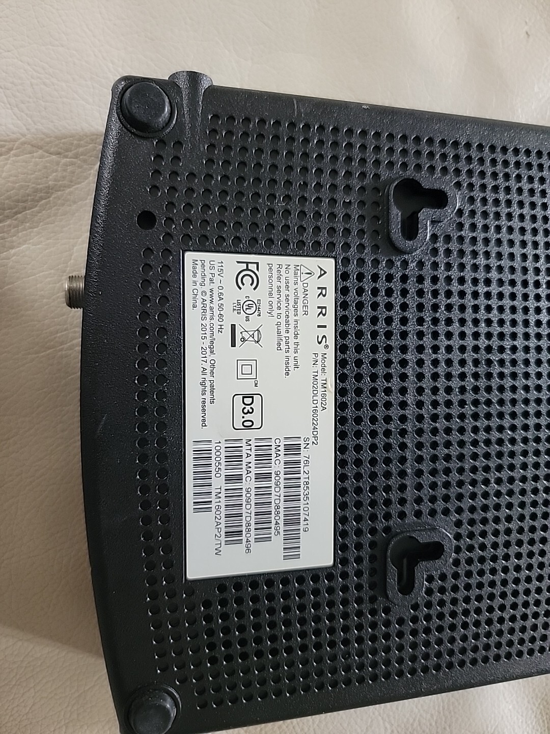 Arris Touchstone TM1602A Telephony Cable Modem16x4 Docsis 3.0