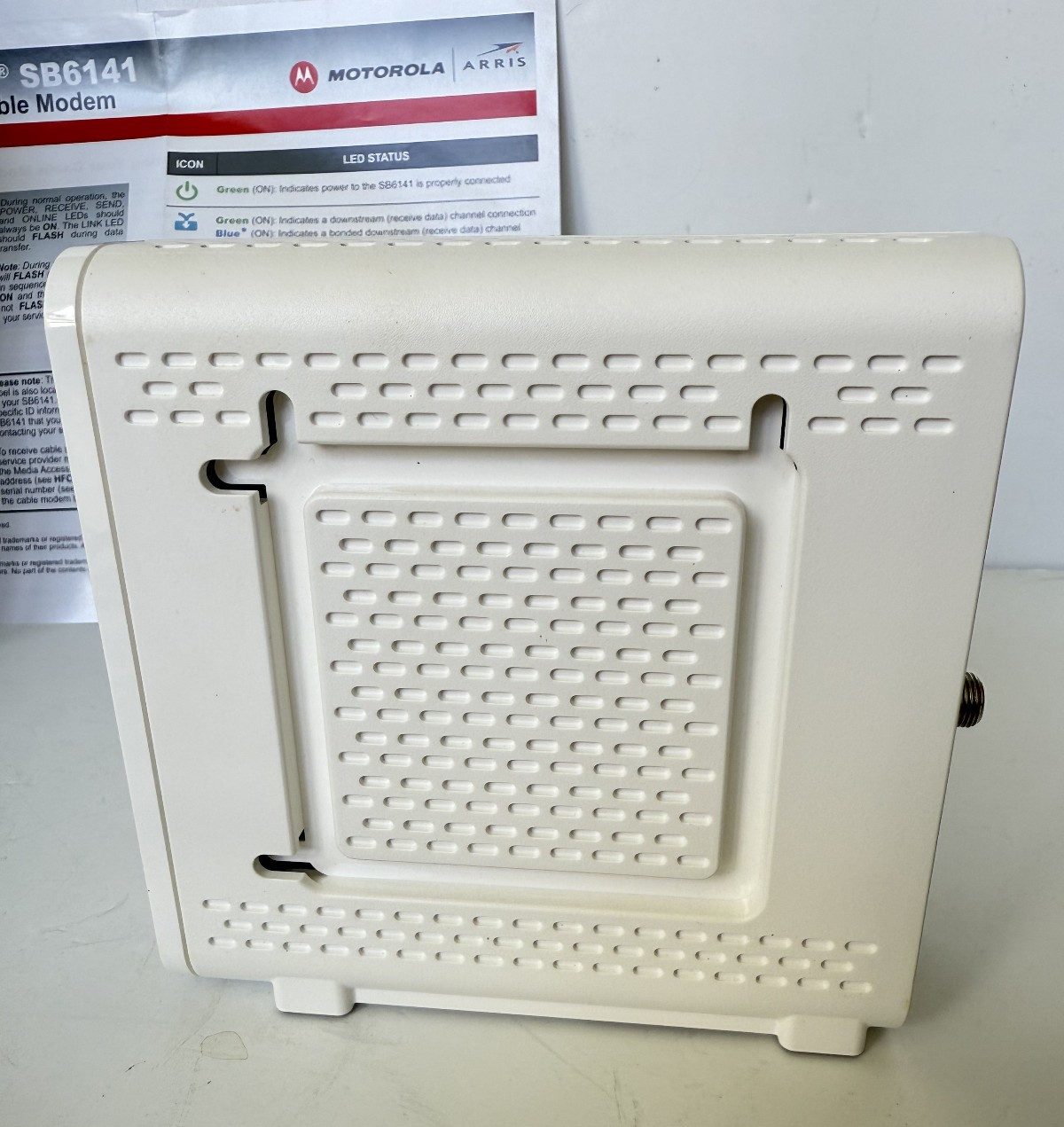Motorola ARRIS SURFboard SB6141 Mbps DOCSIS 3.0 Cable Modem Tested Works Great