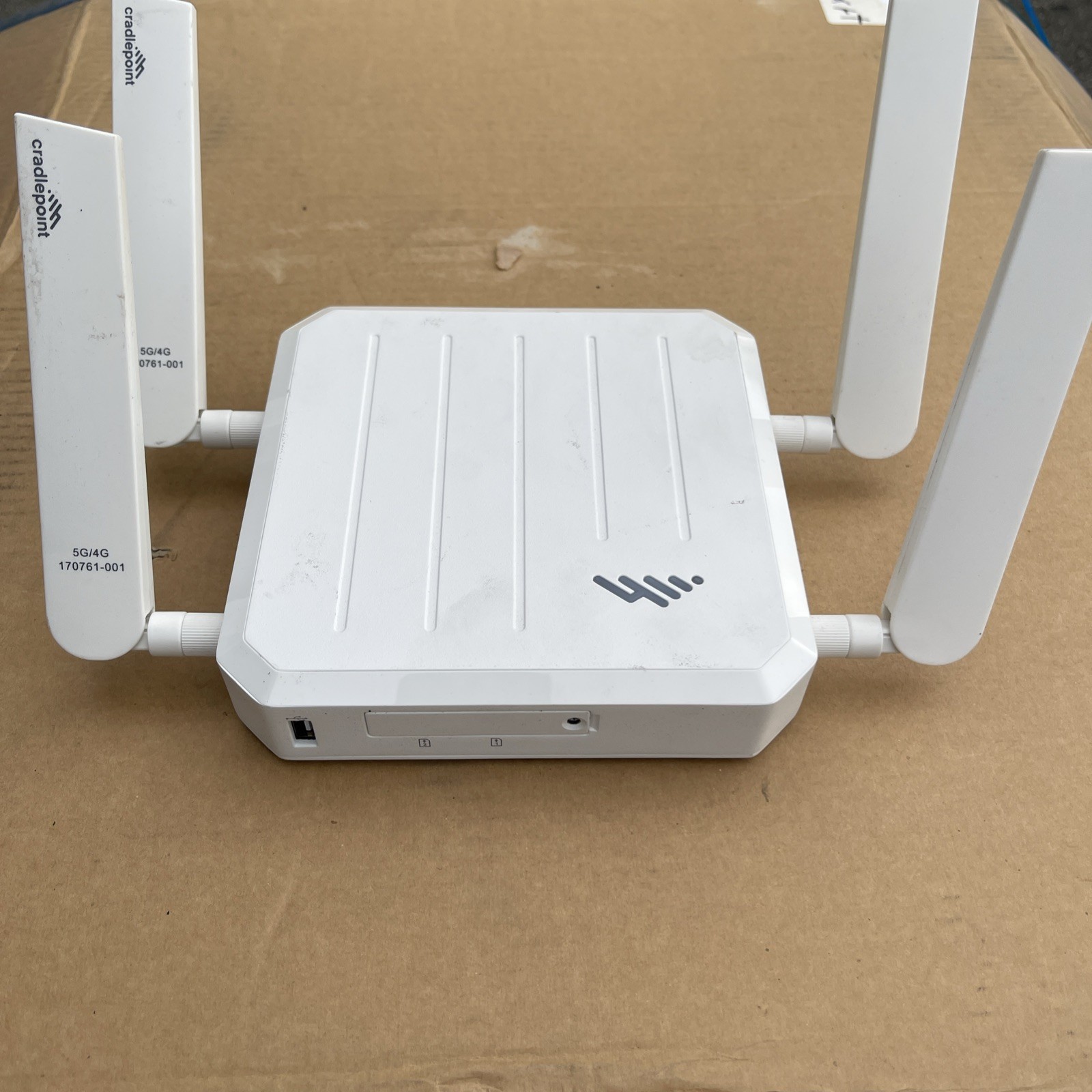 Cradlepoint Technology 5G Wideband Branch Adapter Modem W1850-5GB Router