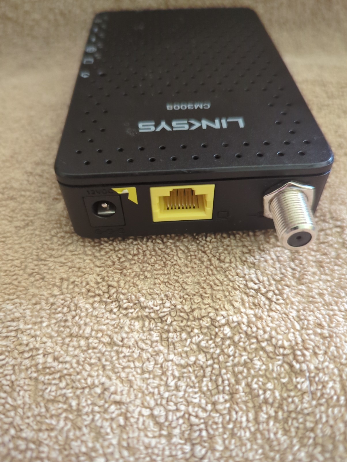 LINKSYS CM3008 8 x 4 Cable Modem DOCSIS 3.0, 343 Mbps -no power supply