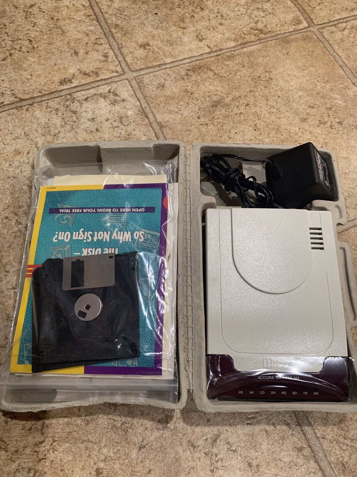 Hayes Accura 144 + Fax 144 Model V4.1 External Network Modem