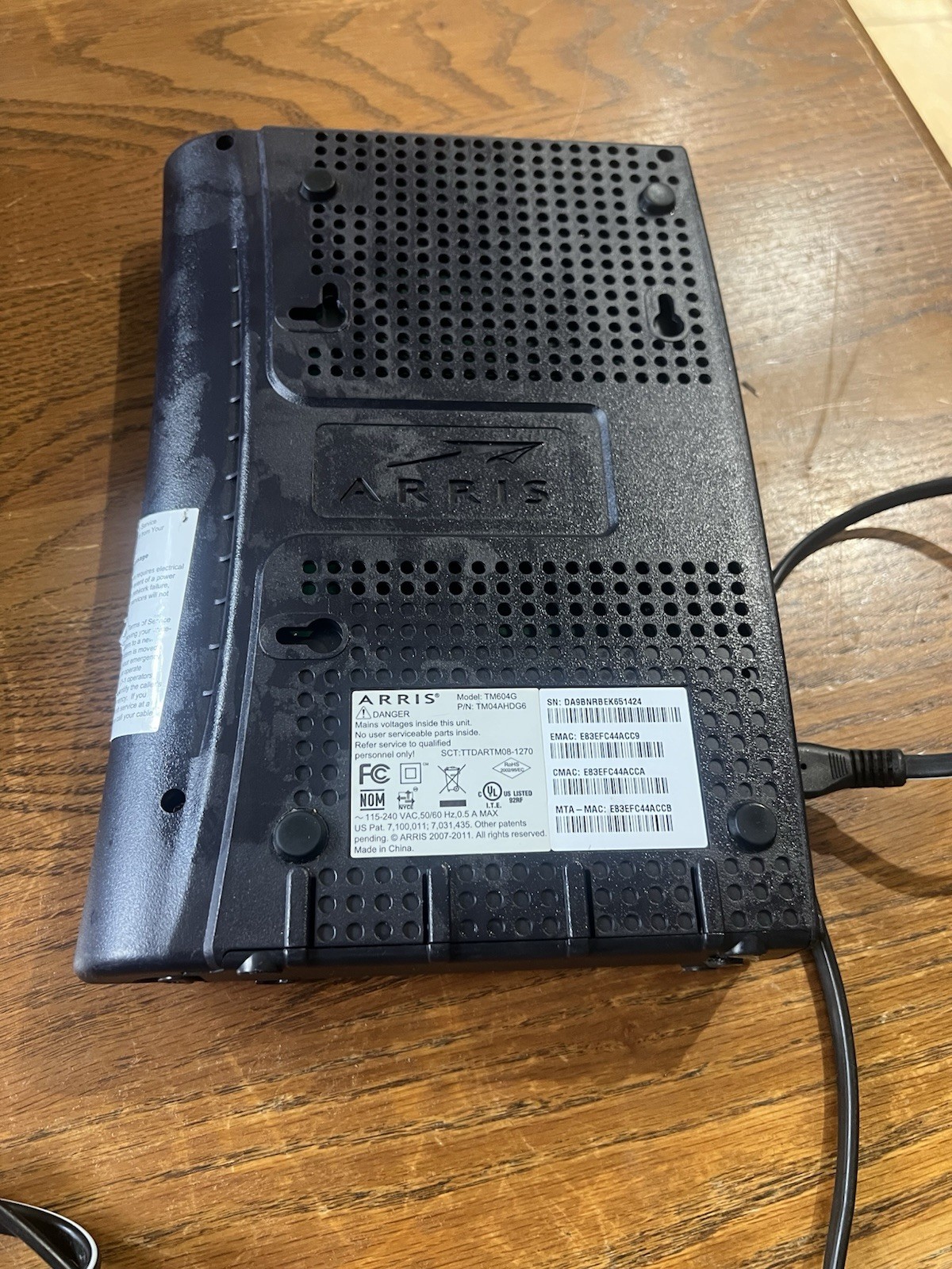 Arris TM604G/CT Touchstone Telephone Modem With Power Cord