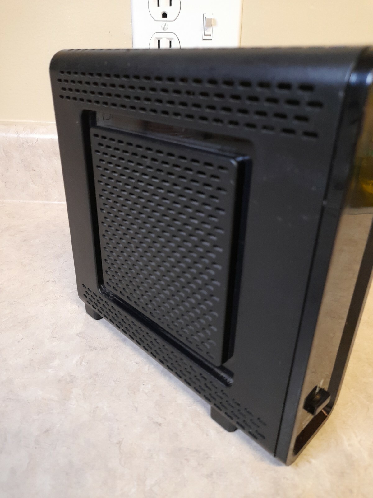 Motorola SBG6580 DOCSIS 3.0 Wireless Cable Modem Router Unit Only!