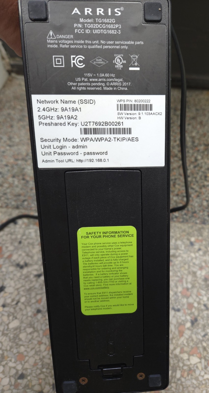 ARRIS Panoramic TG1682G Modem Wireless Dual Band Router Includes Cord UNTESTED