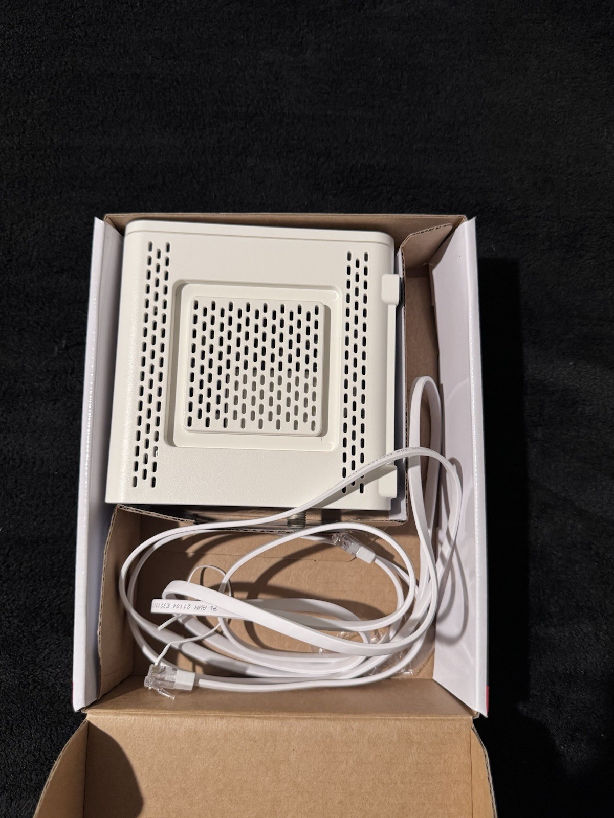 ARRIS Surfboard SB6190-RB DOCSIS 3.0 Cable Modem, White (Read Description)