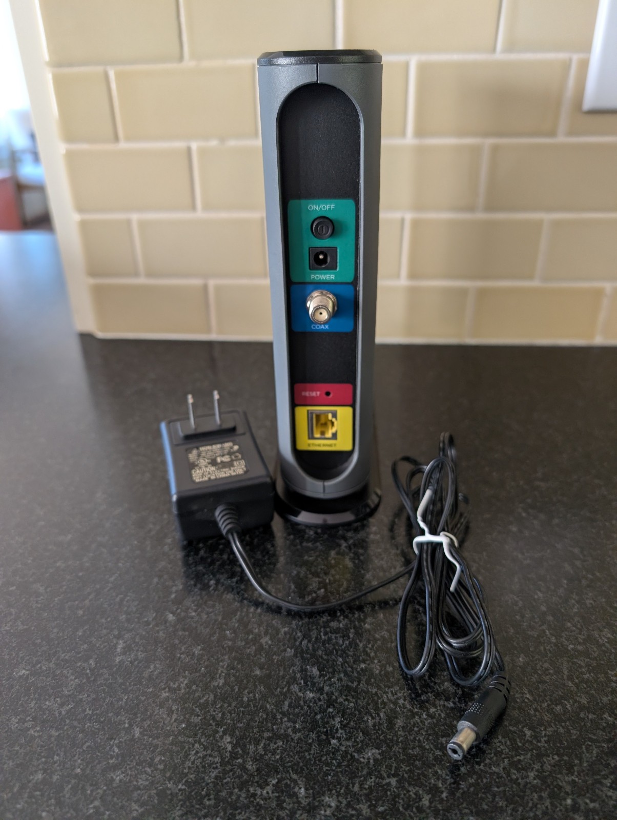 Motorola MB7621 Cable Modem 24×8 DOCSIS 3.0 and power supply, gently used