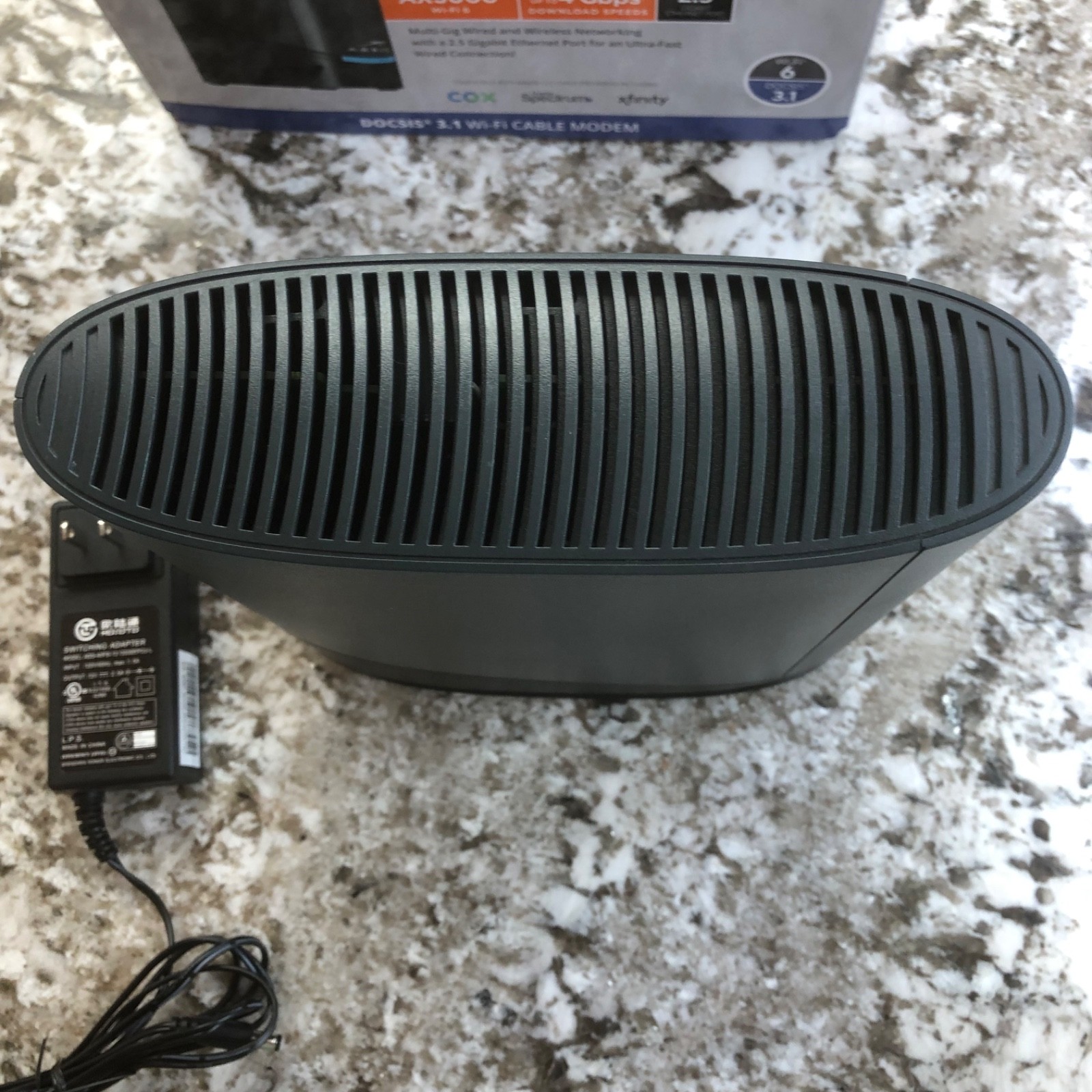 ARRIS SURFboard G36 DOCSIS 3.1 Wi-Fi 6 Cable Modem Router Combo AX3000 Multi-Gig