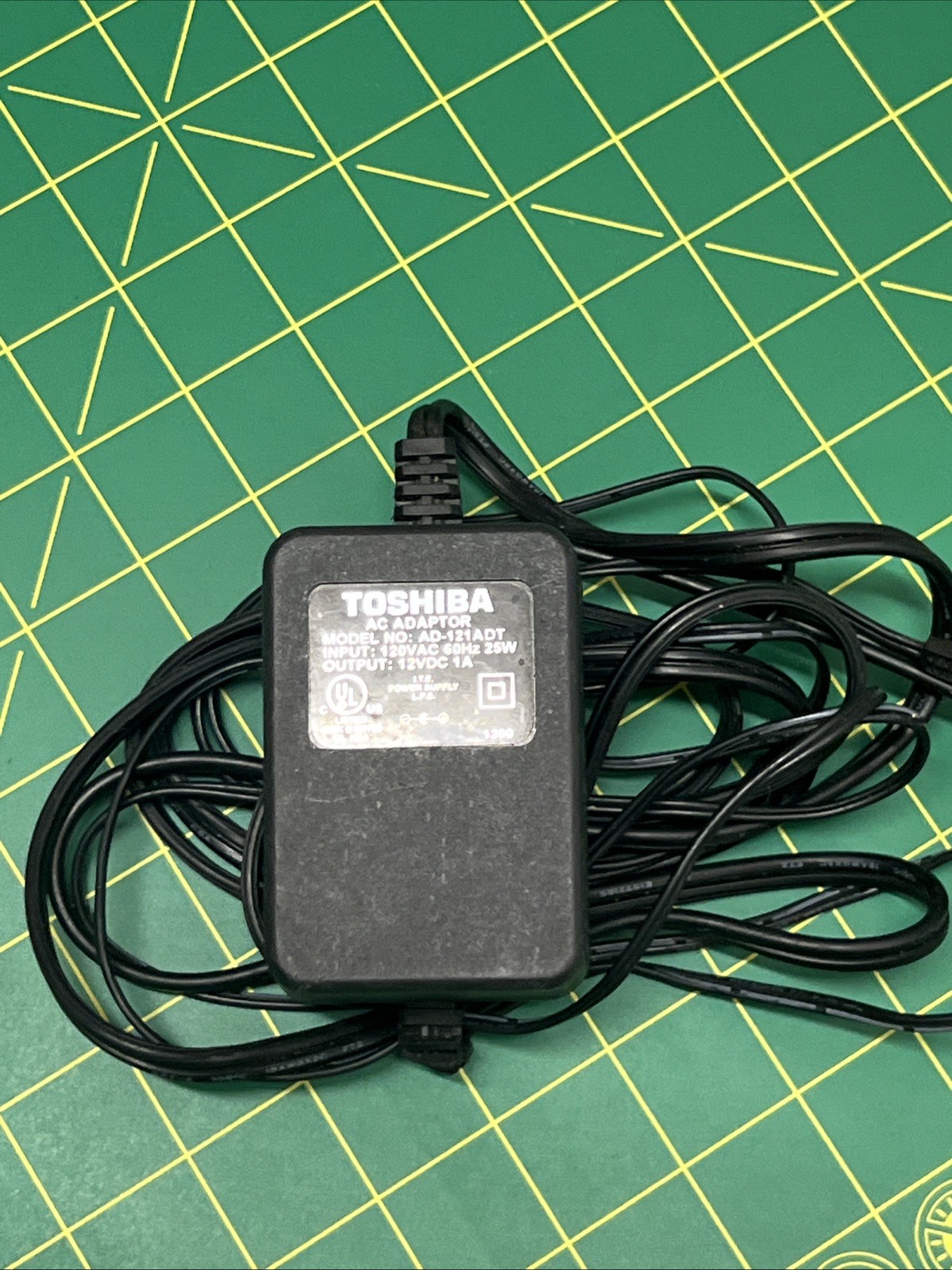 Toshiba AD-121ADT AC Adaptor Power Supply Cable Modem A7
