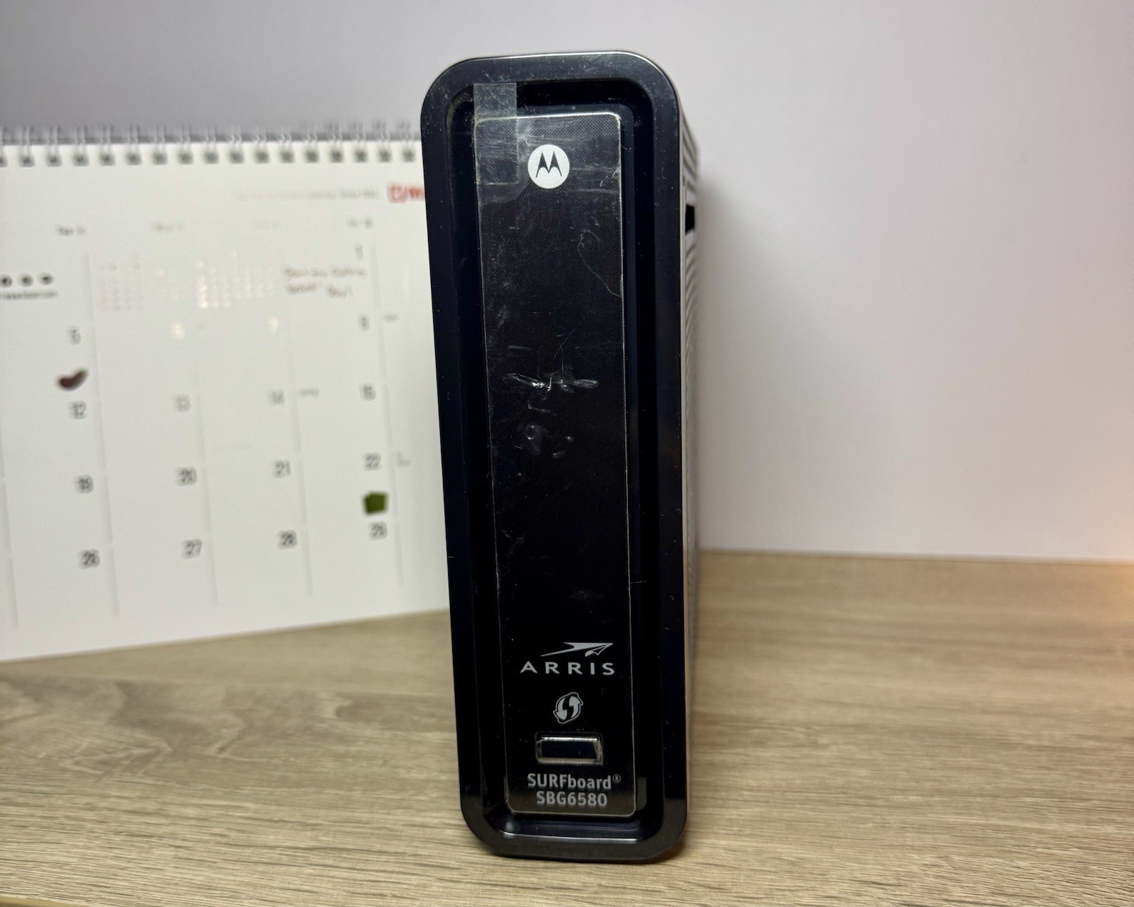 ARRIS SURFboard SBG6580 DOCSIS 3.0 Cable Modem Wi-Fi Dual Band Router ONLY