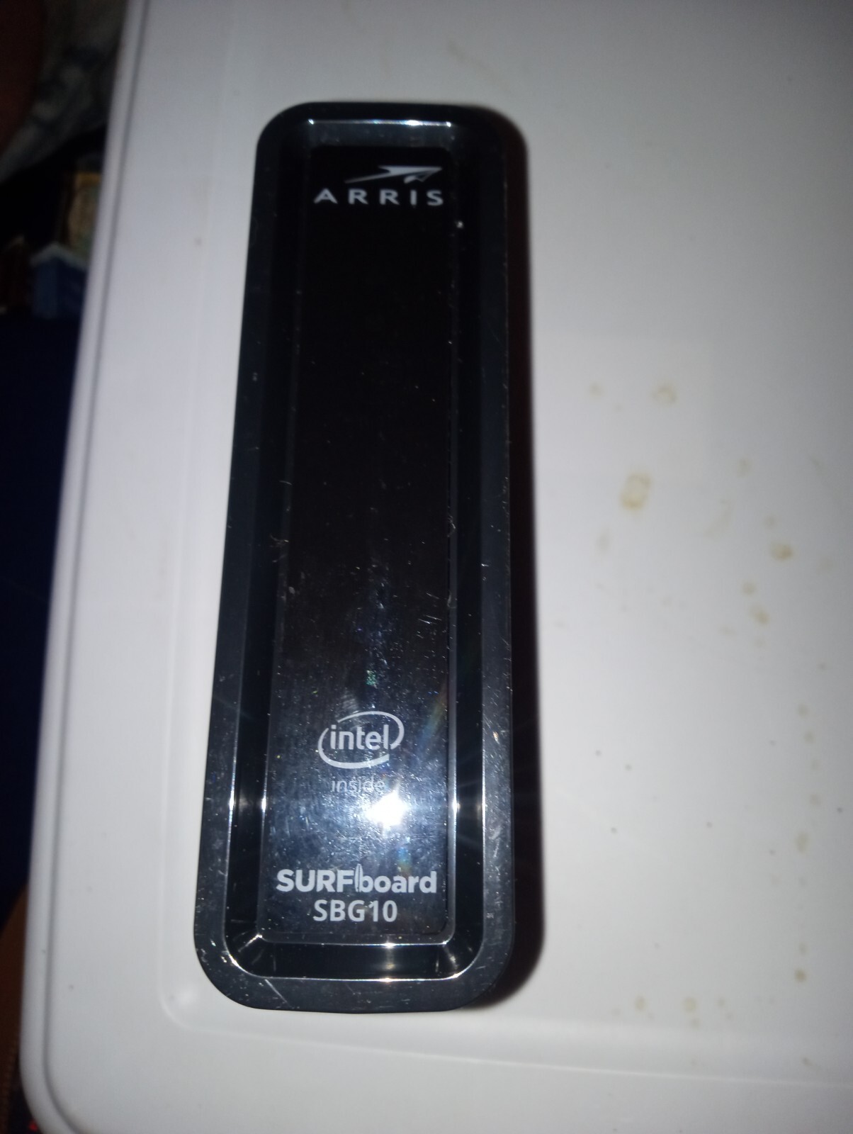 ARRIS Surfboard SBG10-RB Black Wireless Wi-Fi Docsis 3.0 Cable Modem 2.4GHz 5GHz