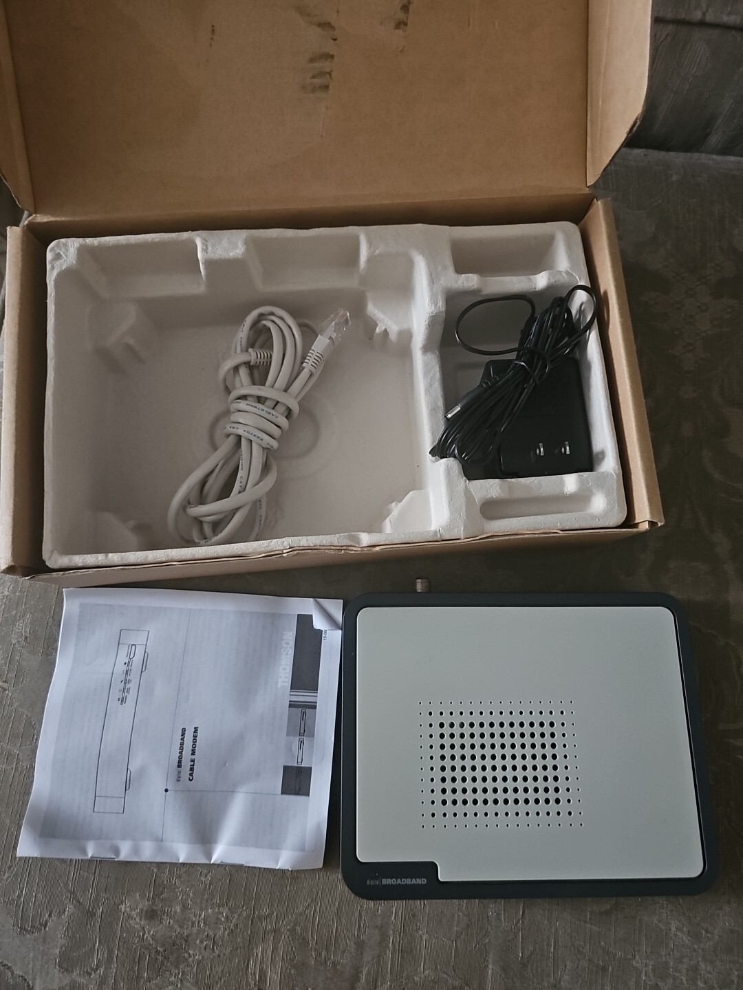 RCA Thomson DCM315 Digital Broadband Cable Modem