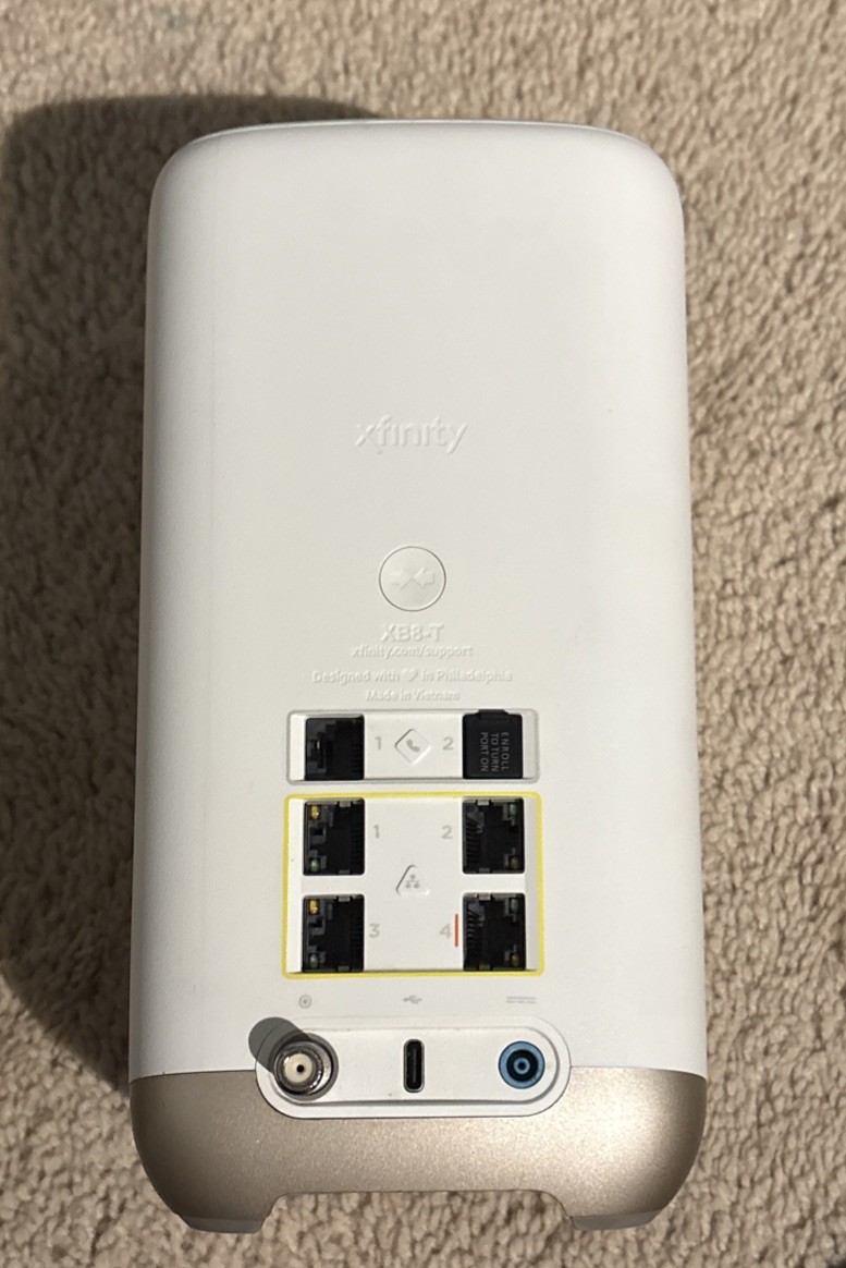 Xfinity xFi Gateway Router XB8-T Triband Wifi CGM4981COM Works No Cord